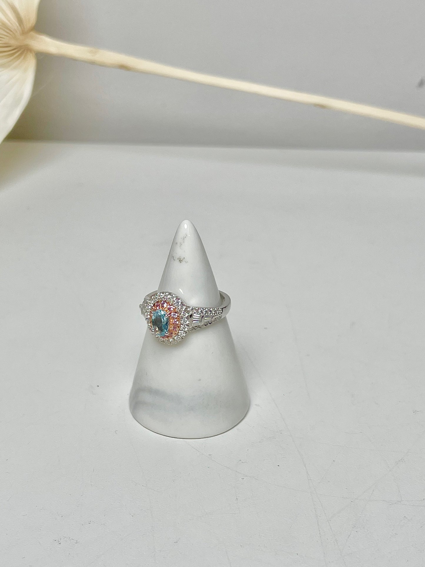 Sterling Silver Beroke Apatite Blue, Pink 7 Ring