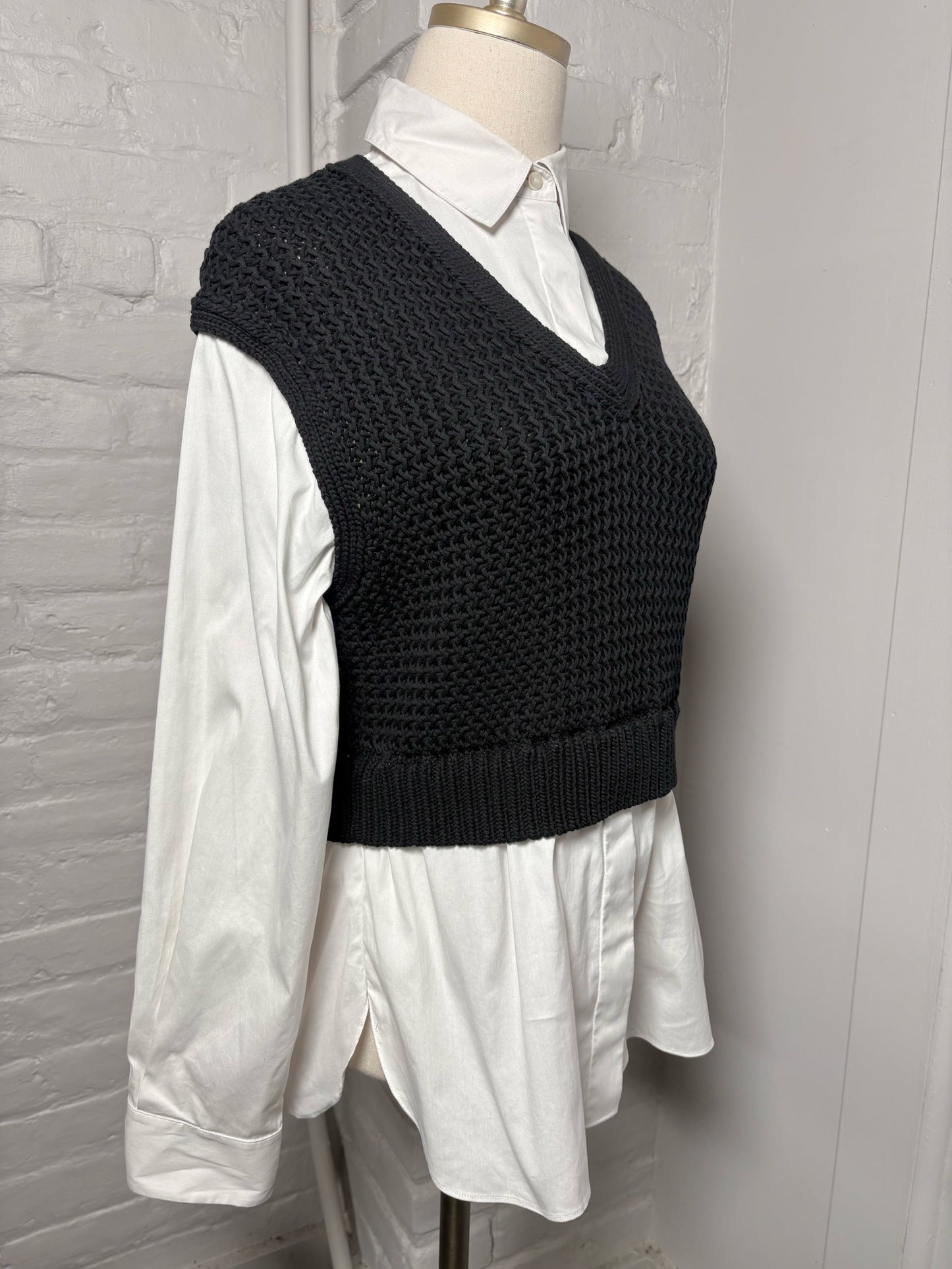 Women Size M Theory Black, White Knitted Top