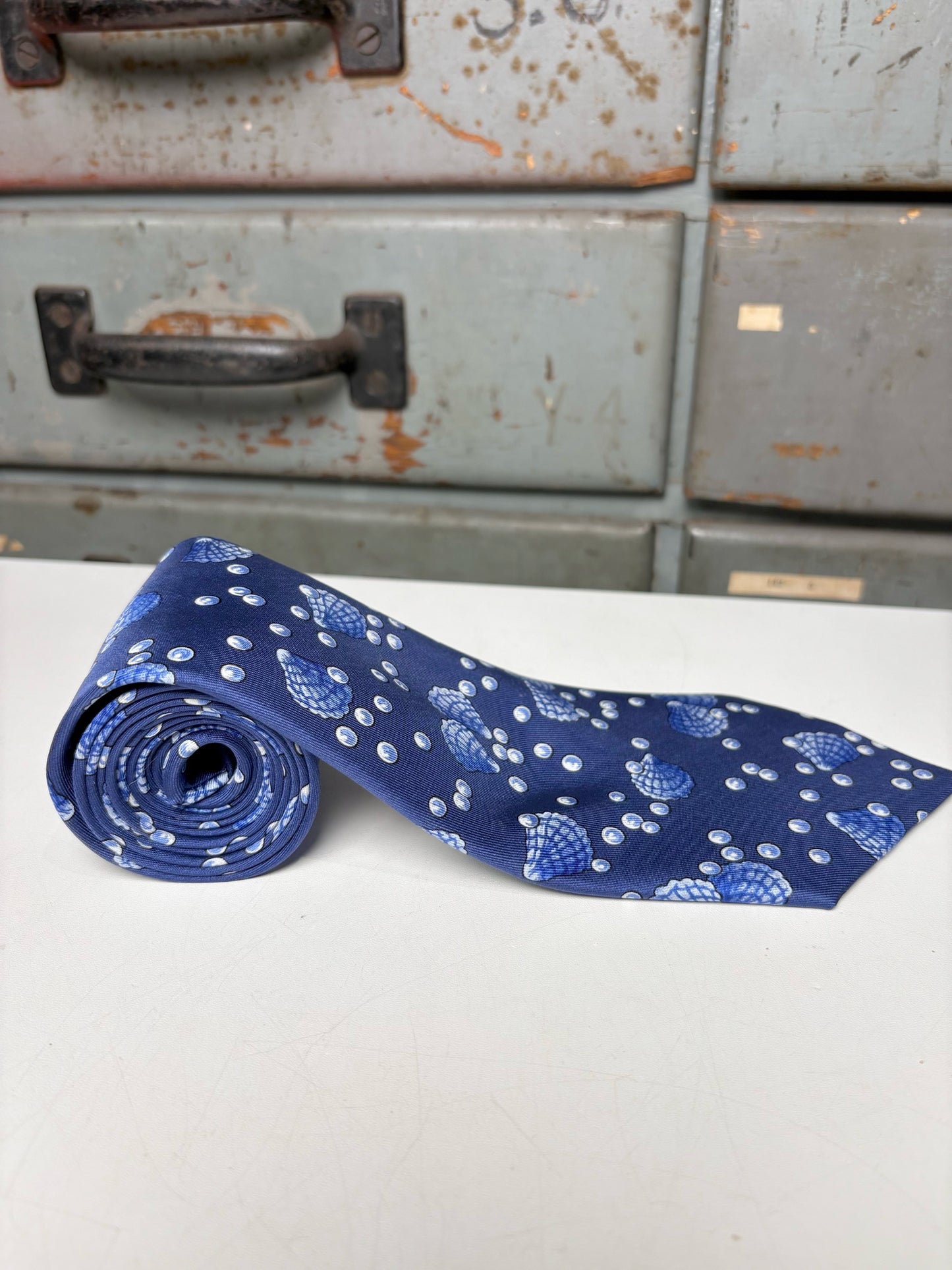 Hermes Blue 100% Silk Clam & Pearls Men's Tie