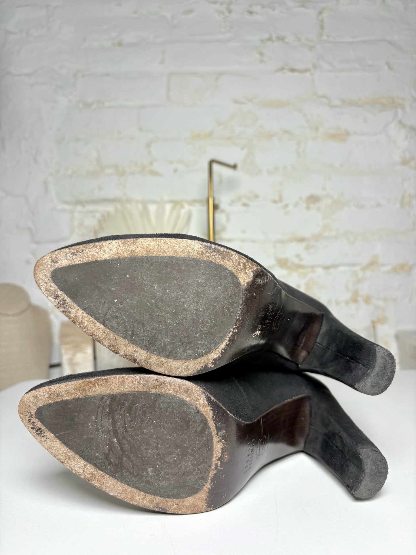 W Shoe Size 7 Stuart Weitzman Black Suede Pre-owned Boots