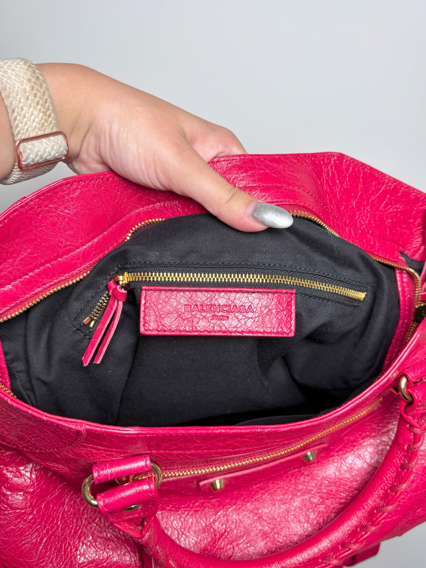 Leather Balenciaga Solid Lambskin Pre-owned Red Cowhide Medium Purse