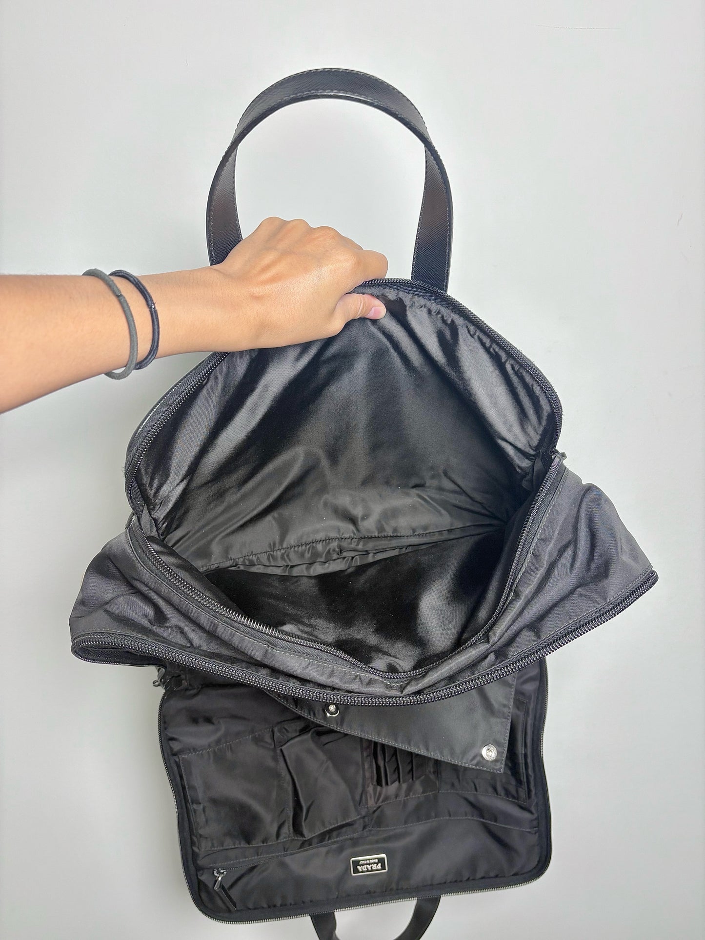 Tessuto Nylon Prada Pre-owned Briefcase