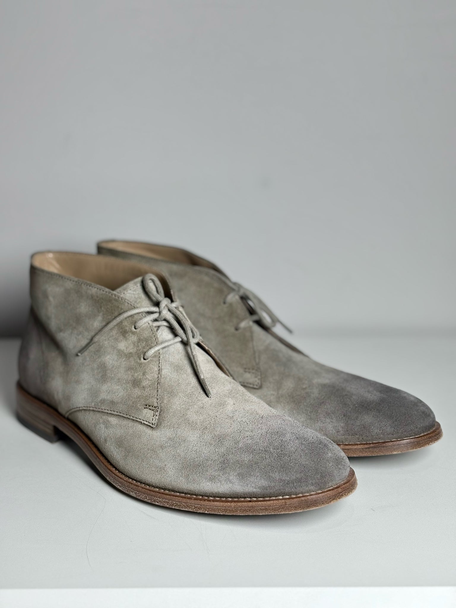 Tod's - Desert Boots in Suede, BEIGE, 10.5