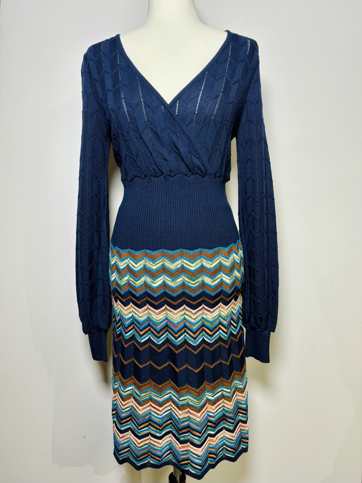 Women Size S Missoni Blue Zig Zag Chevron Knit Dress Women Size S Missoni Blue Zig Zag Chevron Knit Dress