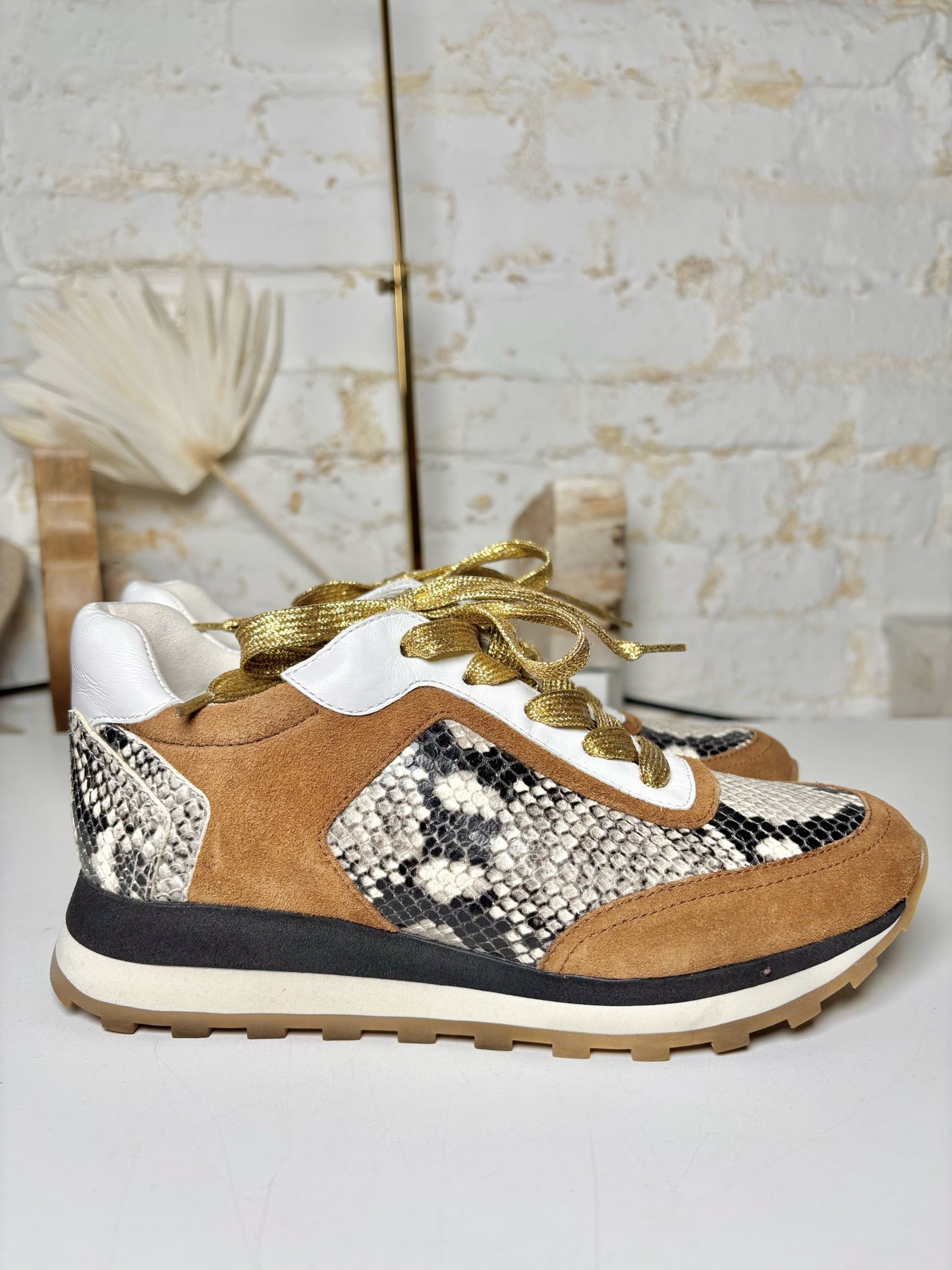 W Shoe Size 6 Veronica Beard Tan, white, black Suede Snake Skin Sneakers