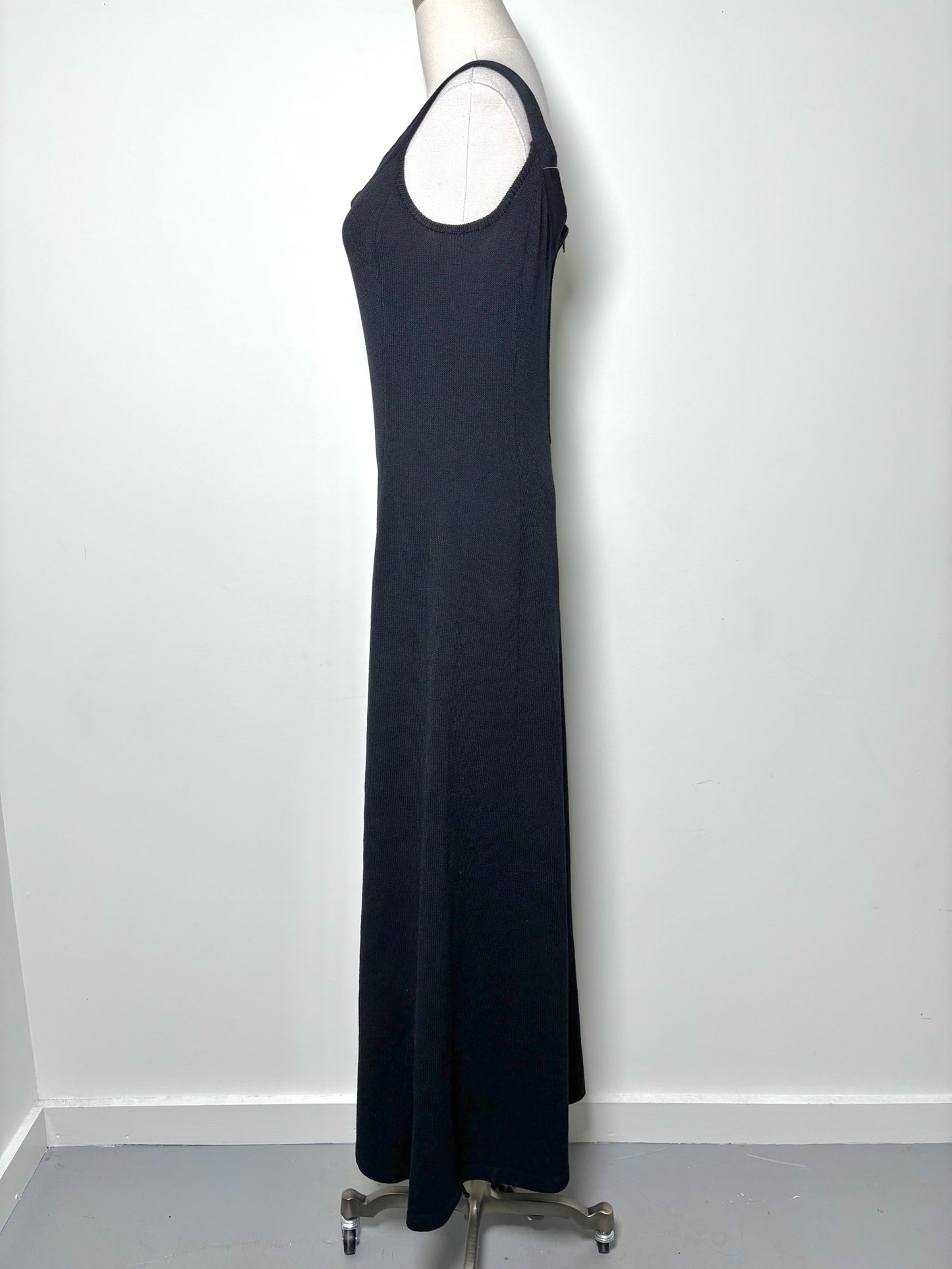 Women Size 2 St. John Black Knitted Wool Dress