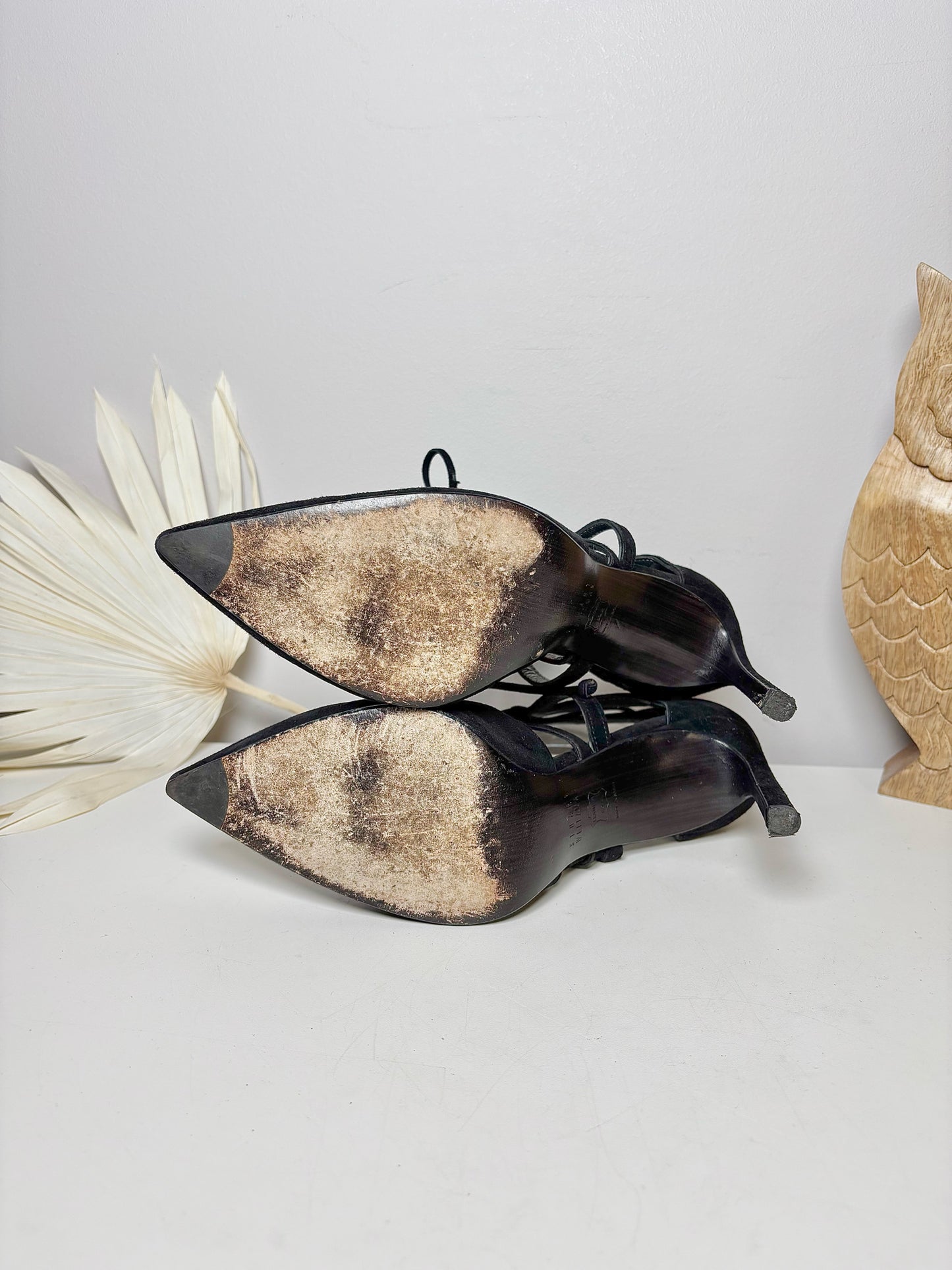 W Shoe Size 7 Stuart Weitzman Black Leather Suede Heels