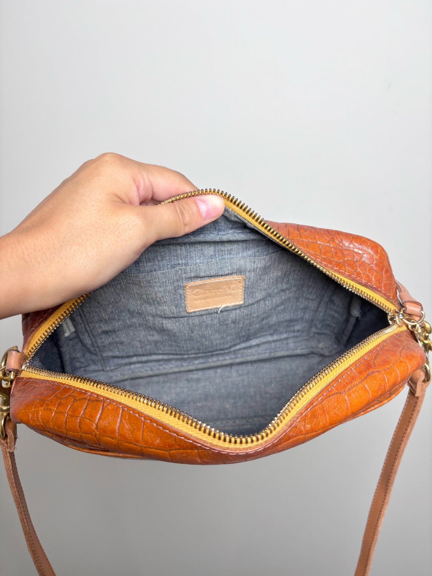Leather Clare V. Croc Embossed Leather Pre-owned Cognac Small Purse