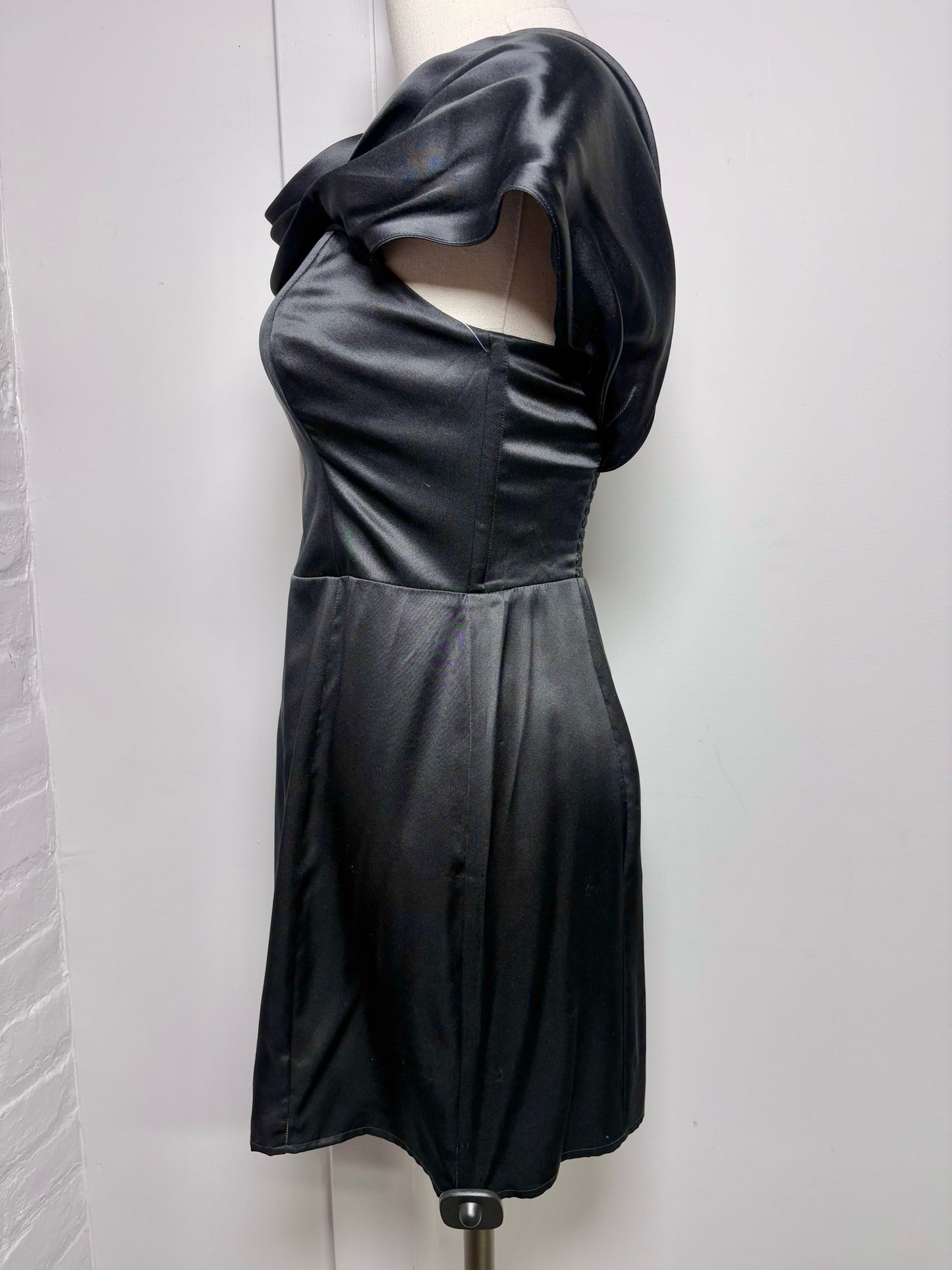 Women Size 2 Reformation Black Mini Dress