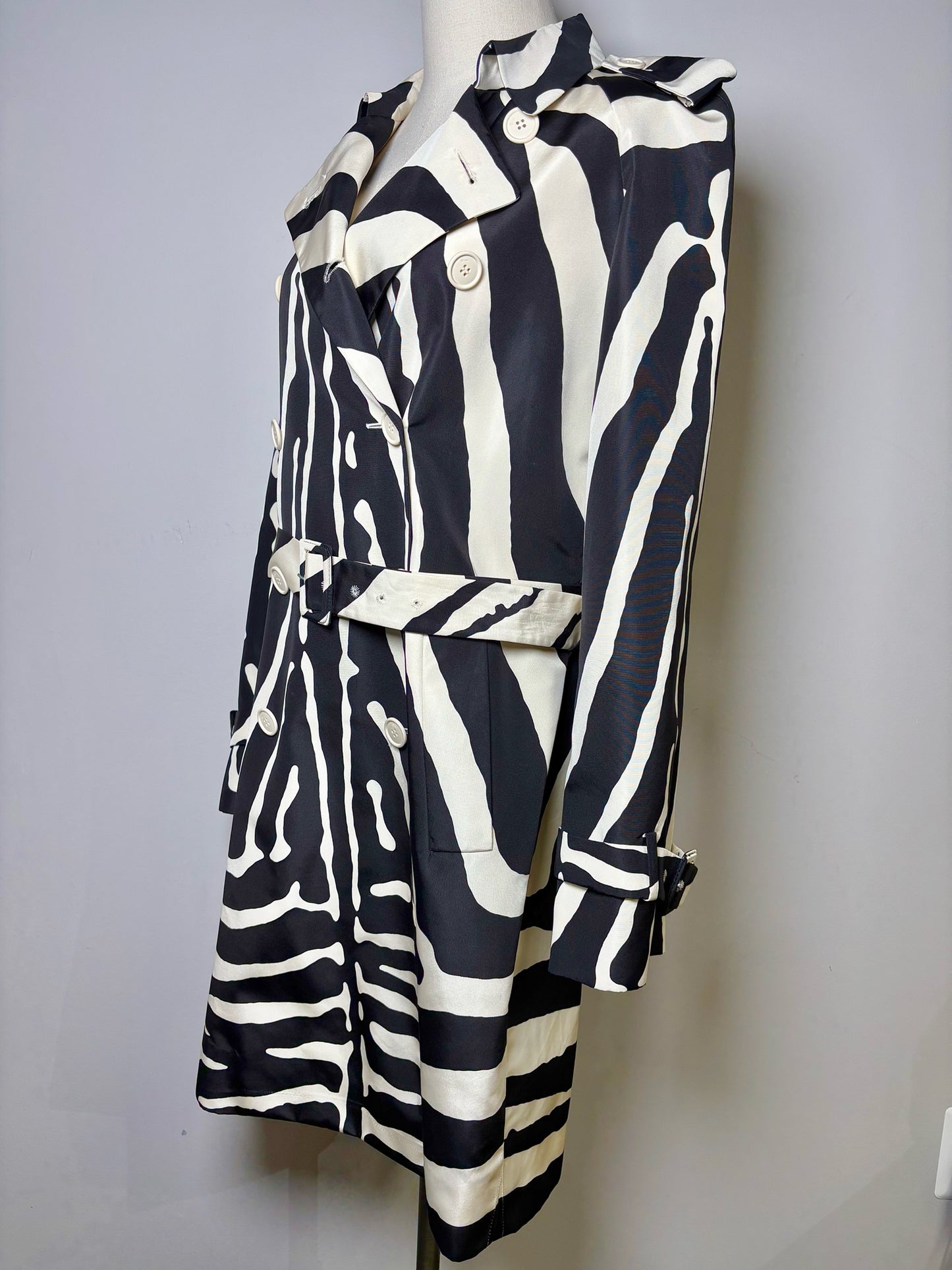 Women Size 8 Christian Dior Black, Cream Zebra Silk Trench Coat
