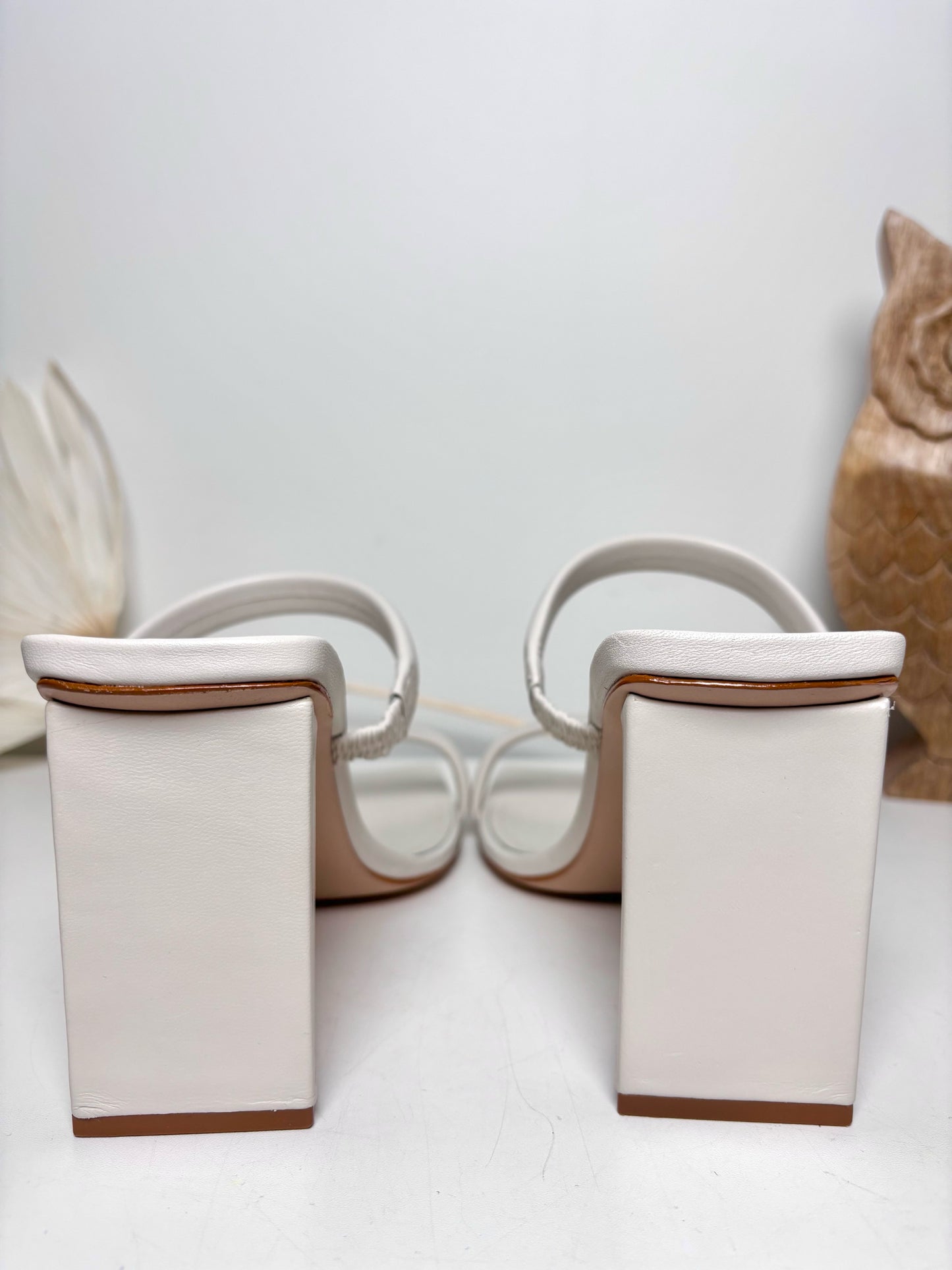 W Shoe Size 11 Schutz Bone Ully Nappa Leather NWT Heels
