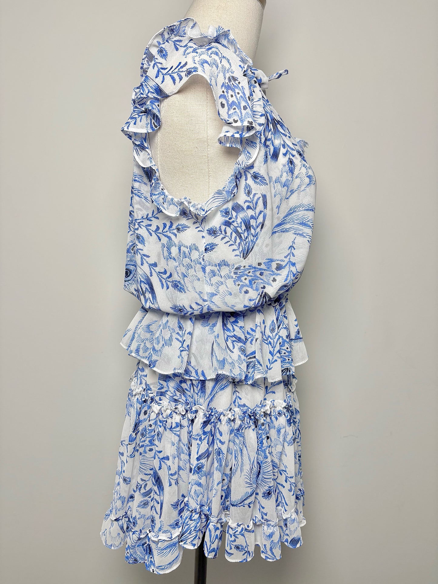Women Size M Misa Los Angeles Blue, White Print Polyester Dress