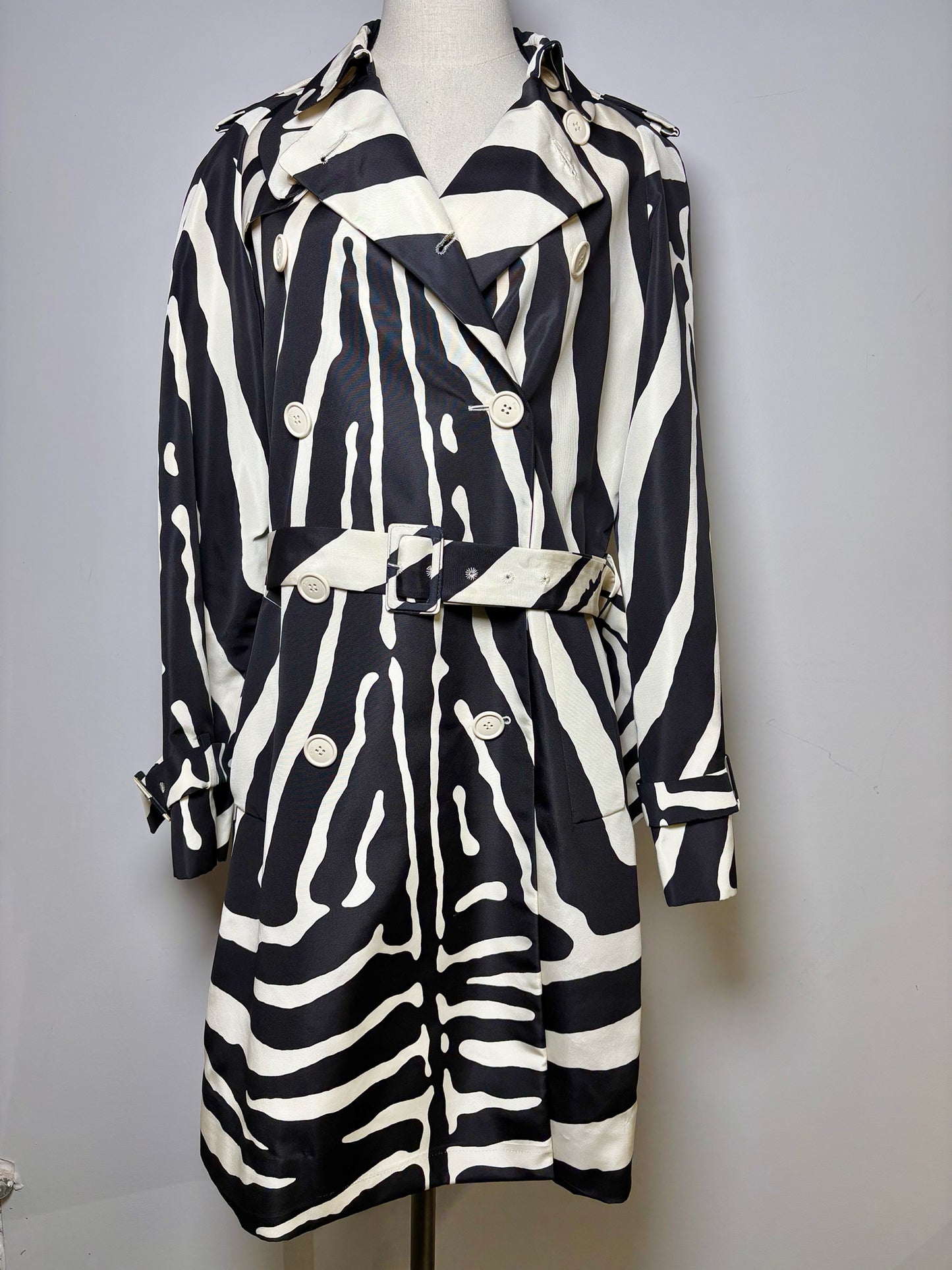 Women Size 8 Christian Dior Black, Cream Zebra Silk Trench Coat