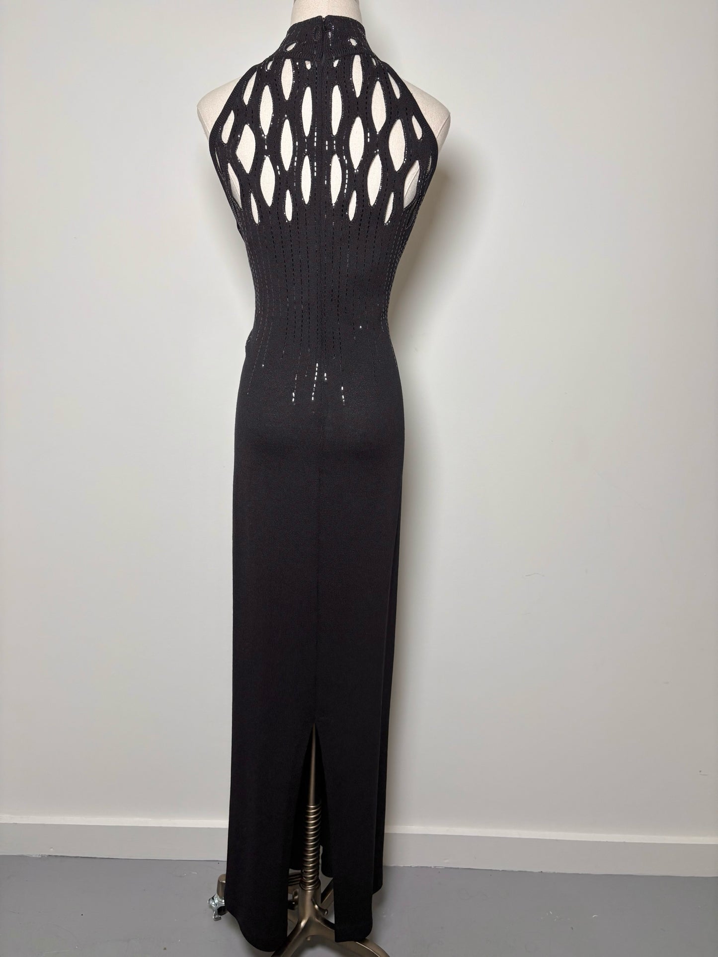 Women Size L St. John Black Solid Wool Midi Knit Dress