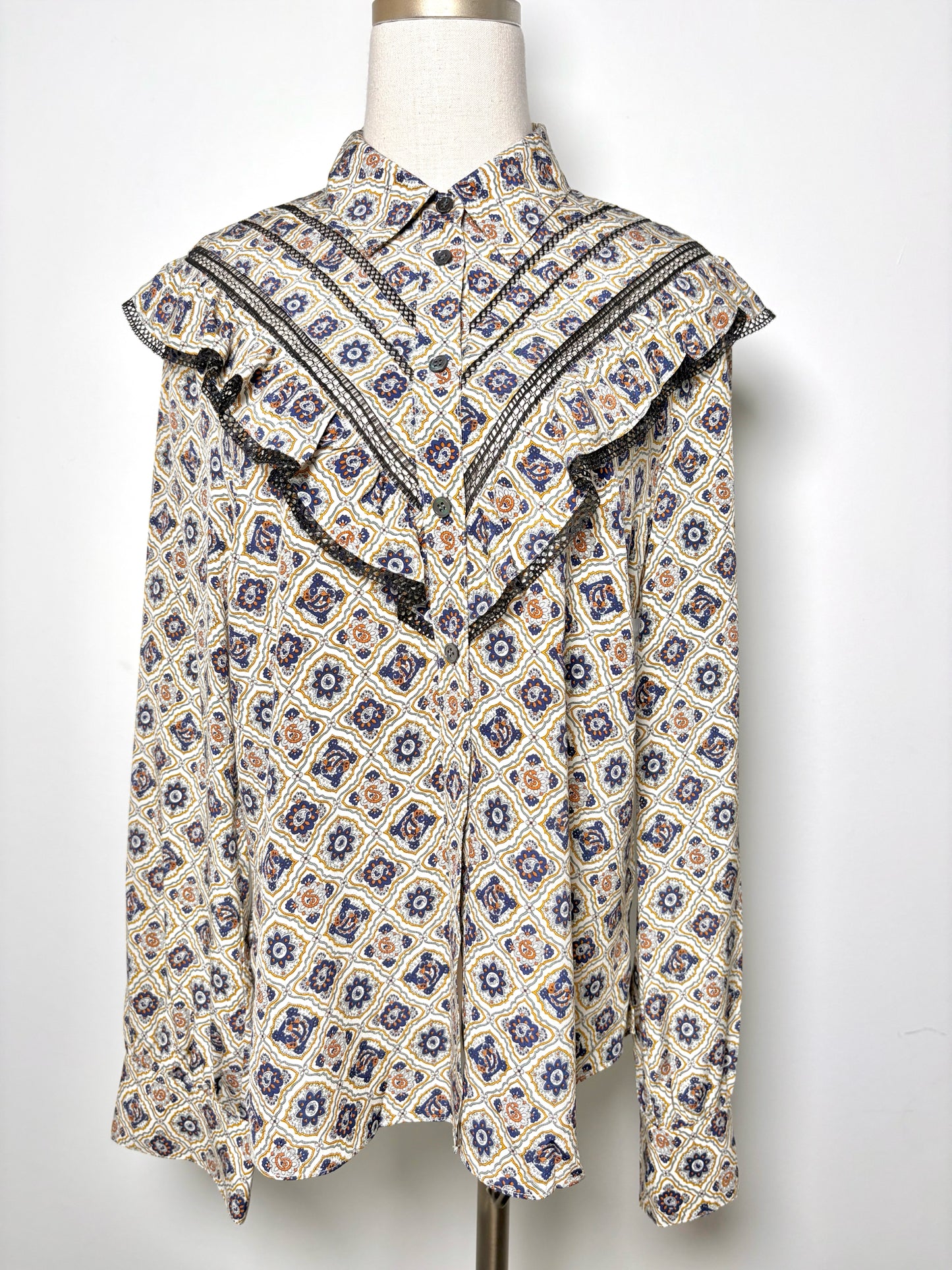 Women Size 10 Veronica Beard White, navy, brown Print Silk Blouse