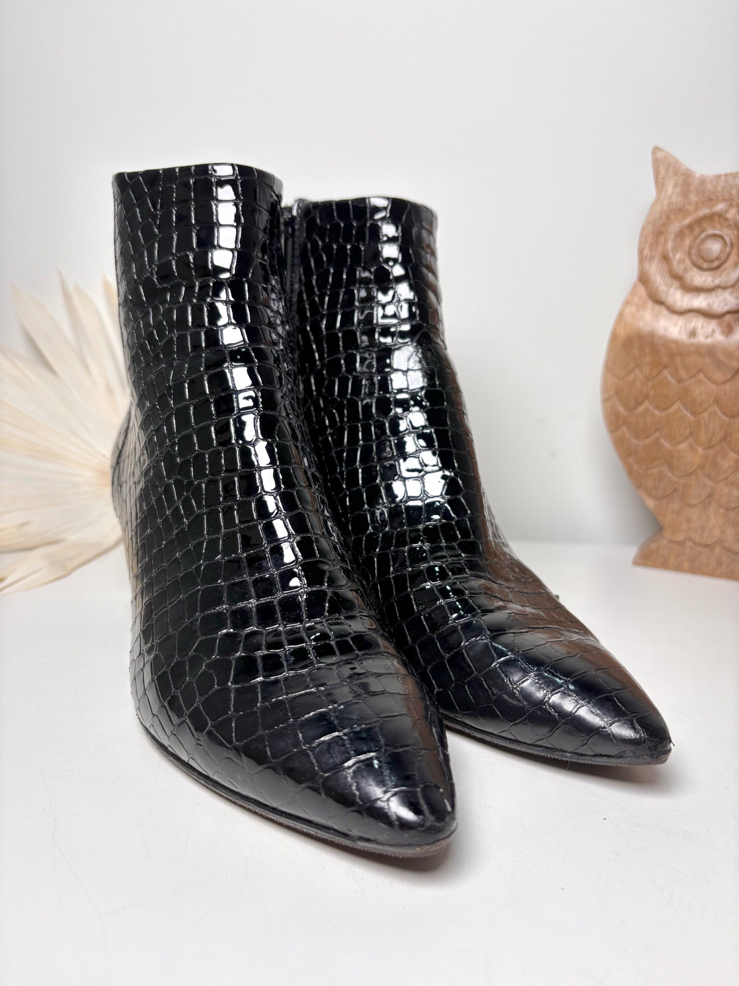 W Shoe Size 39 (8.5 US) AGL Black Leather Patent Boots