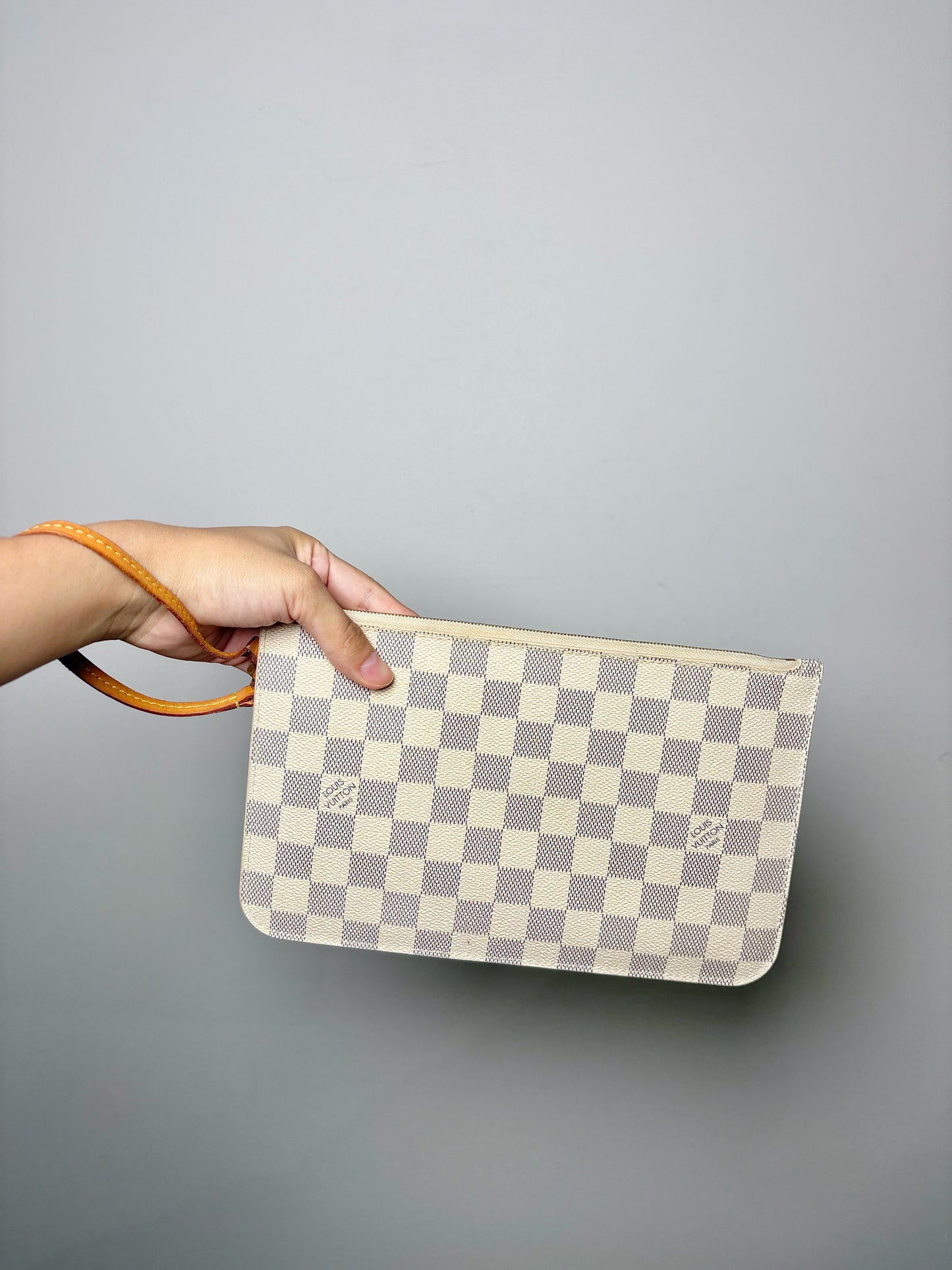 Coated Canvas Pre-owned Neverfull GM Damier Azur Louis Vuitton Bag