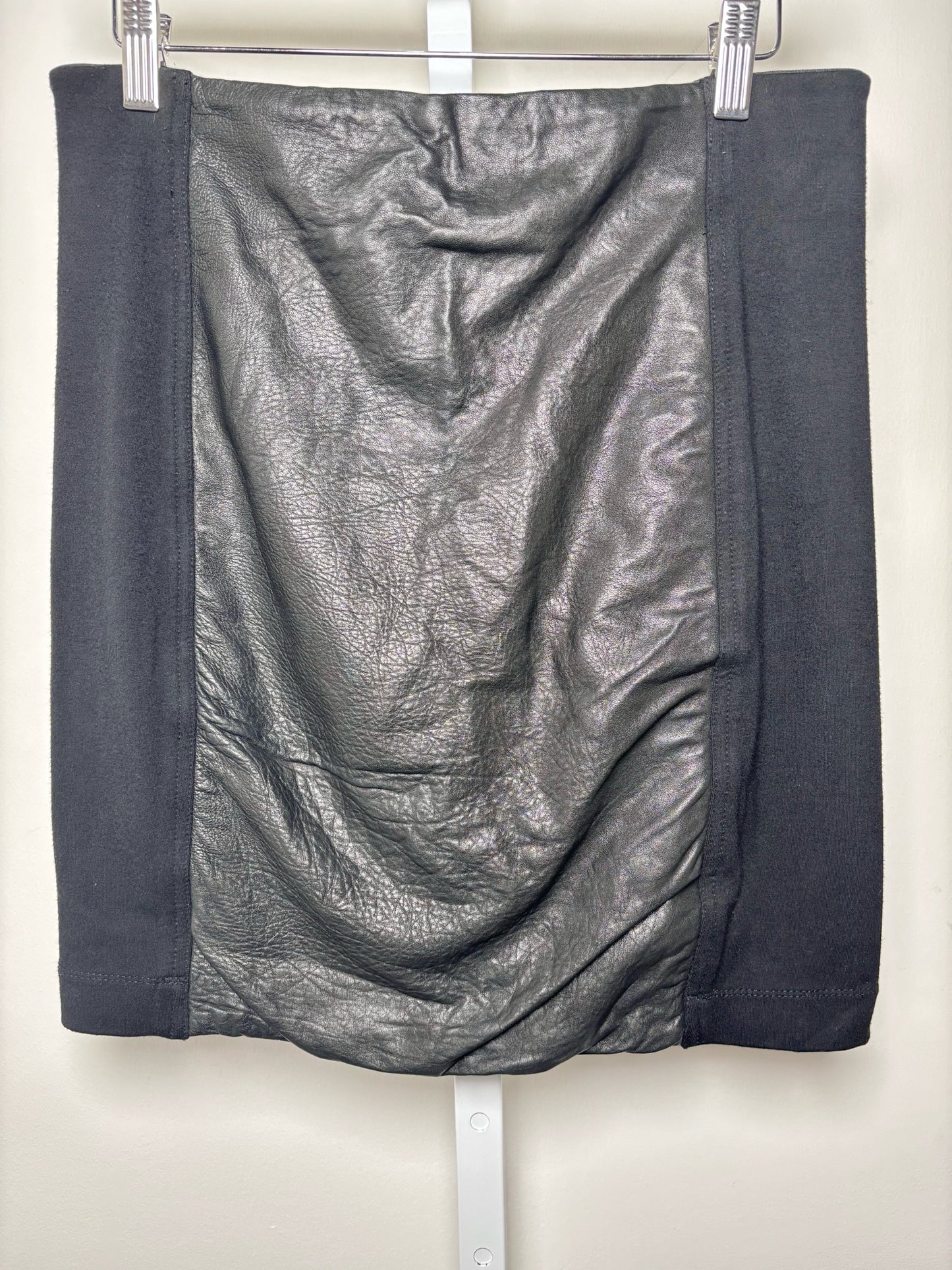 Women Size L Theory Black Solid Skirt