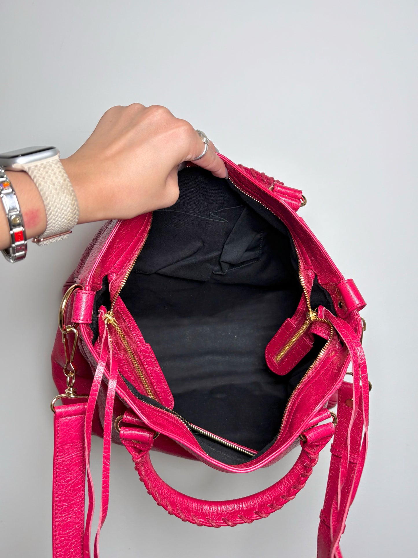Leather Balenciaga Solid Lambskin Pre-owned Red Cowhide Medium Purse