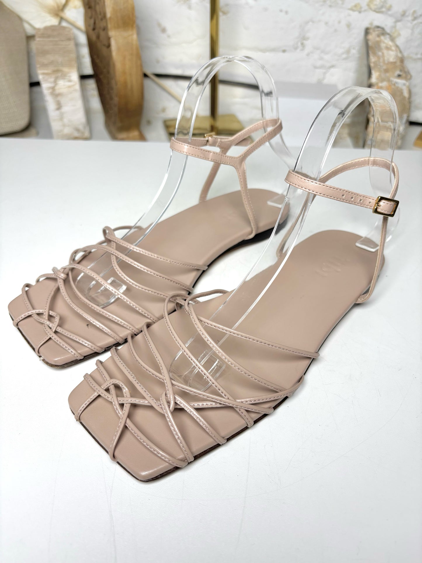 W Shoe Size 37.5 Tibi Taupe Leather Cowhide Sandals