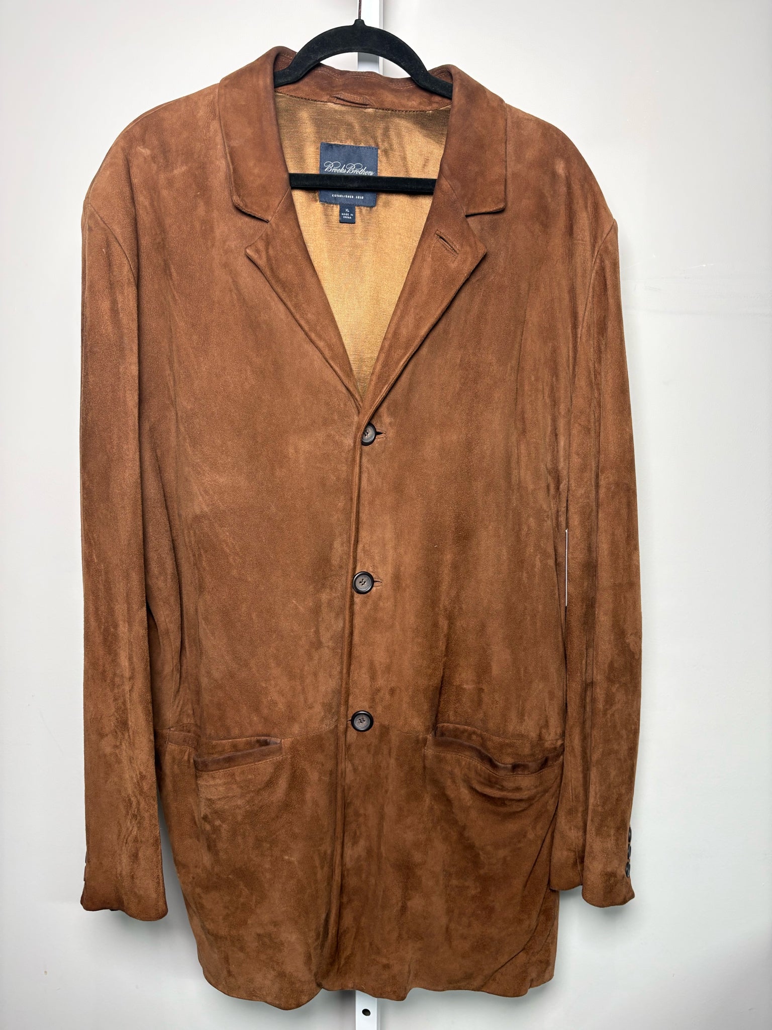 Brooks Brothers Cognac Suede Solid Men's XL Jacket – VIDA STYLE SHOP