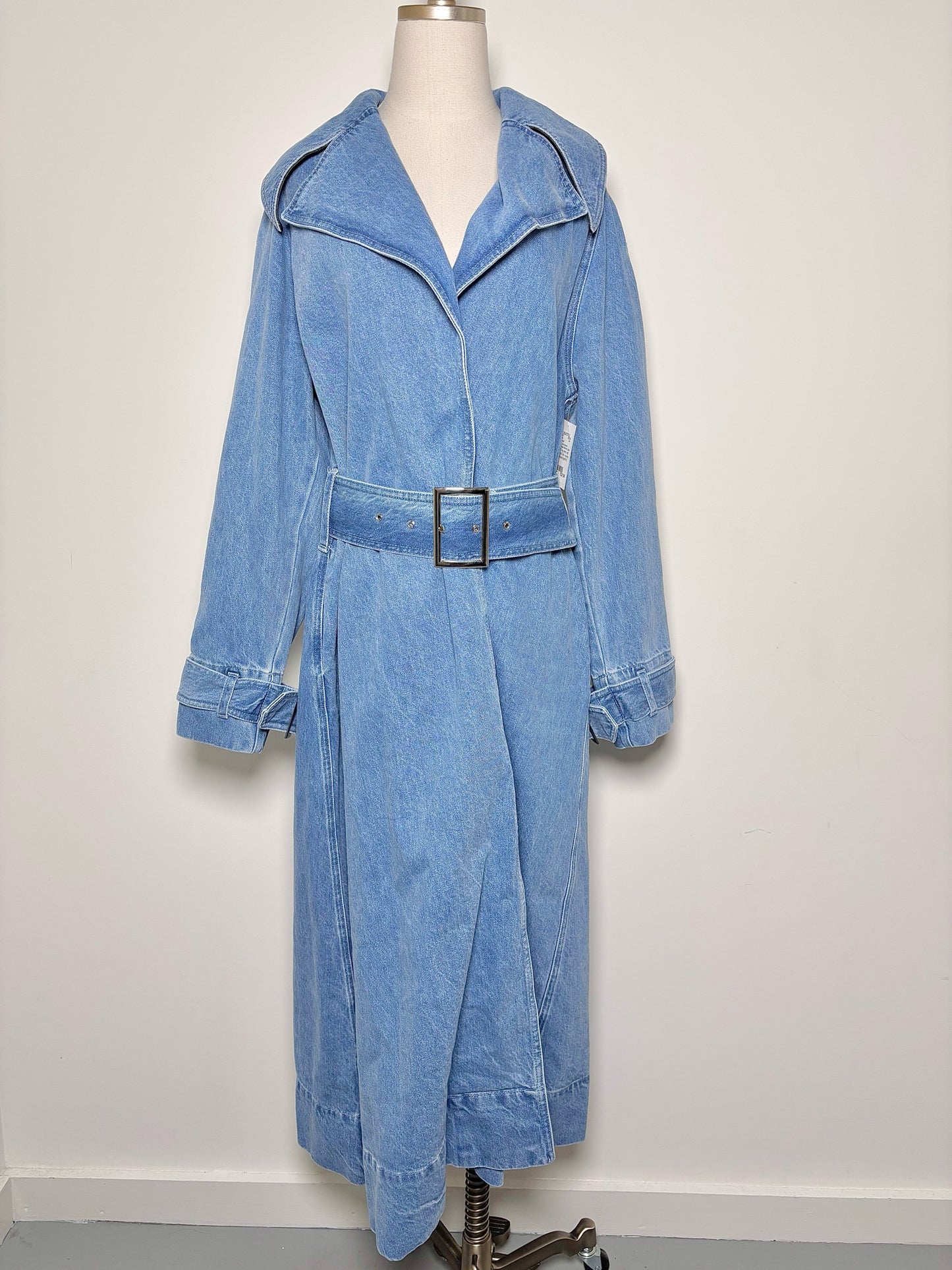 Women Size M Toccin NY Blue Solid Denim NWT Jacket