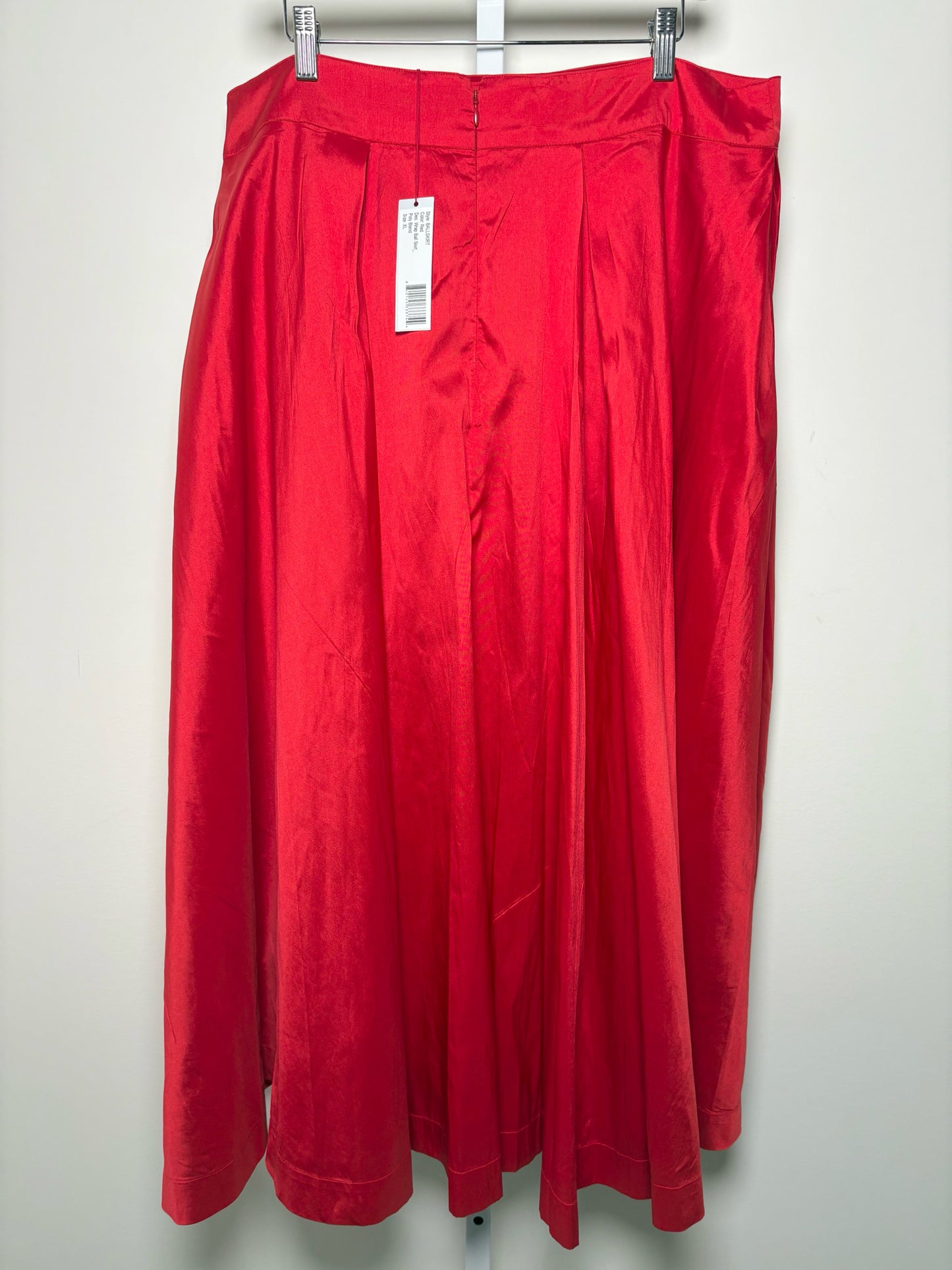 Women Size XL Frances Valentine Red Solid NWT Maxi Skirt