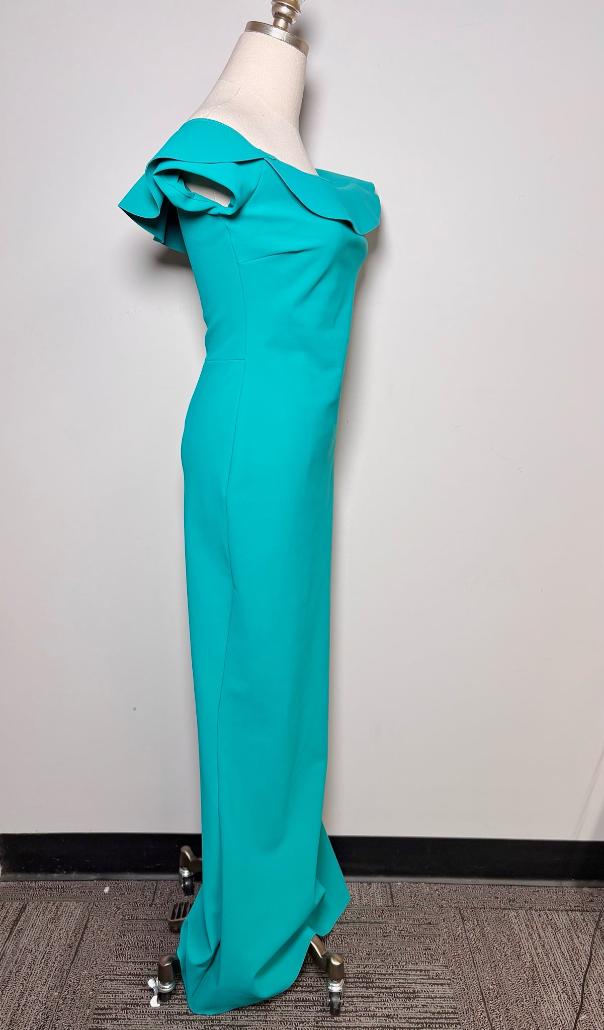Women Size 40 (2/S) Chiara Broni La Petite Robe Green Solid Gown