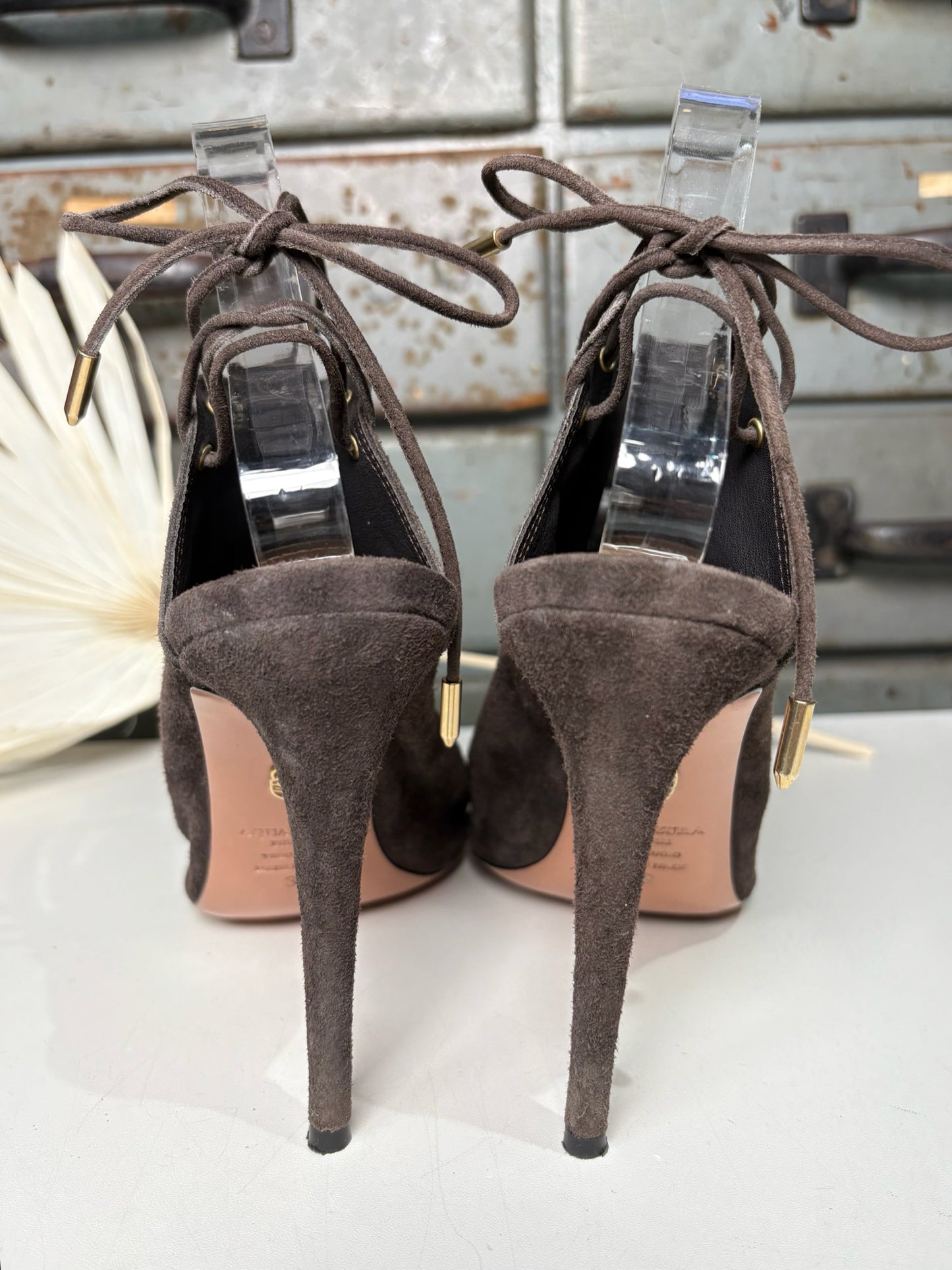 W Shoe Size 39 (8.5 US) Aquazzura Olive Green Leather Suede Heels