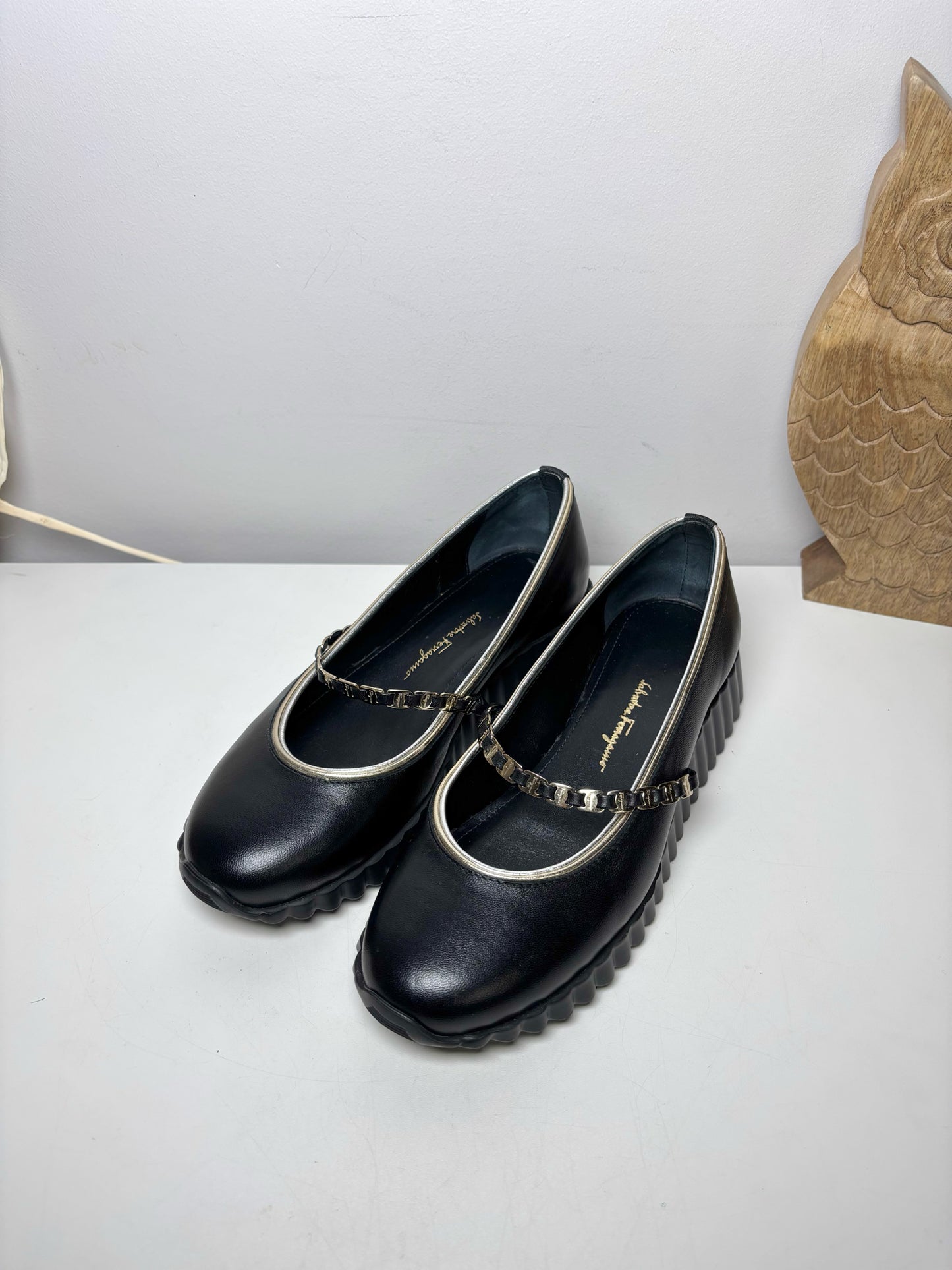 W Shoe Size 6.5 Salvatore Ferragamo Black Leather Mary Jane Slip-ons