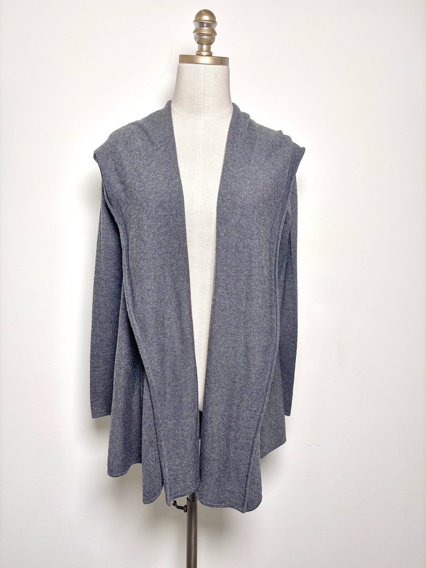 Women Size XS Vince Gray Solid Cardigan