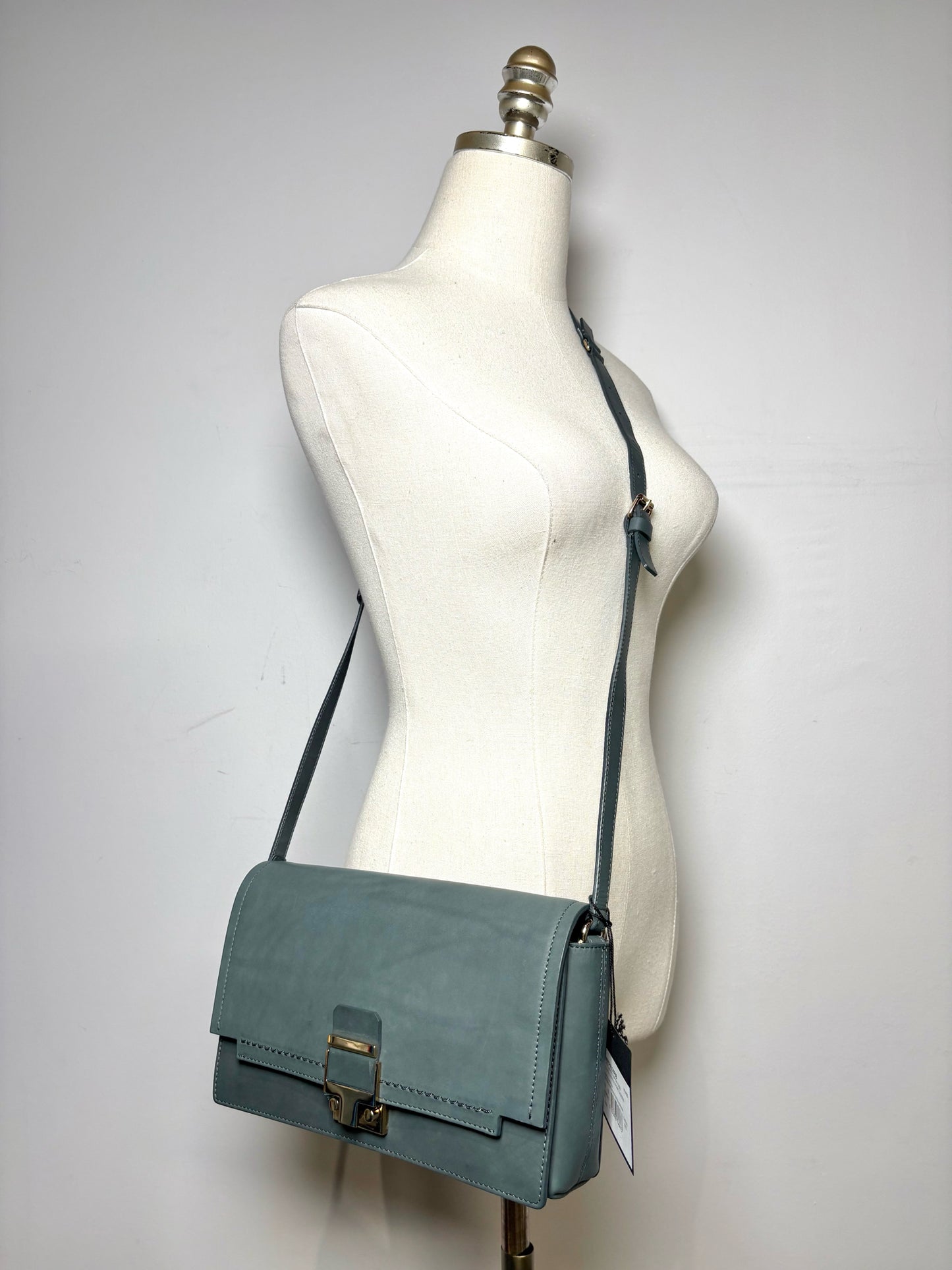 Lanvin Classic Pochette NWT Gray Calfskin Flap Purse