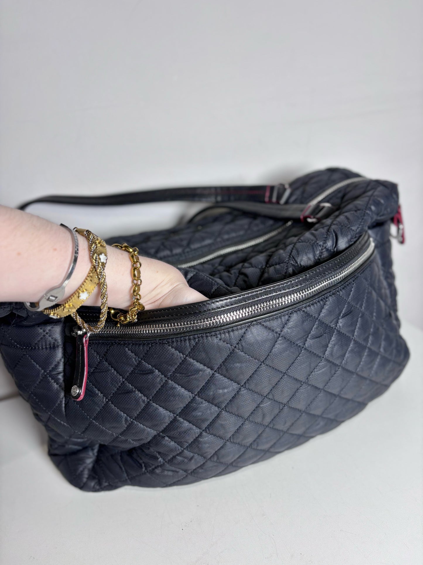 MZ Wallace Solid Nylon Pre-owned Blue Cowhide Trim Travel Tote