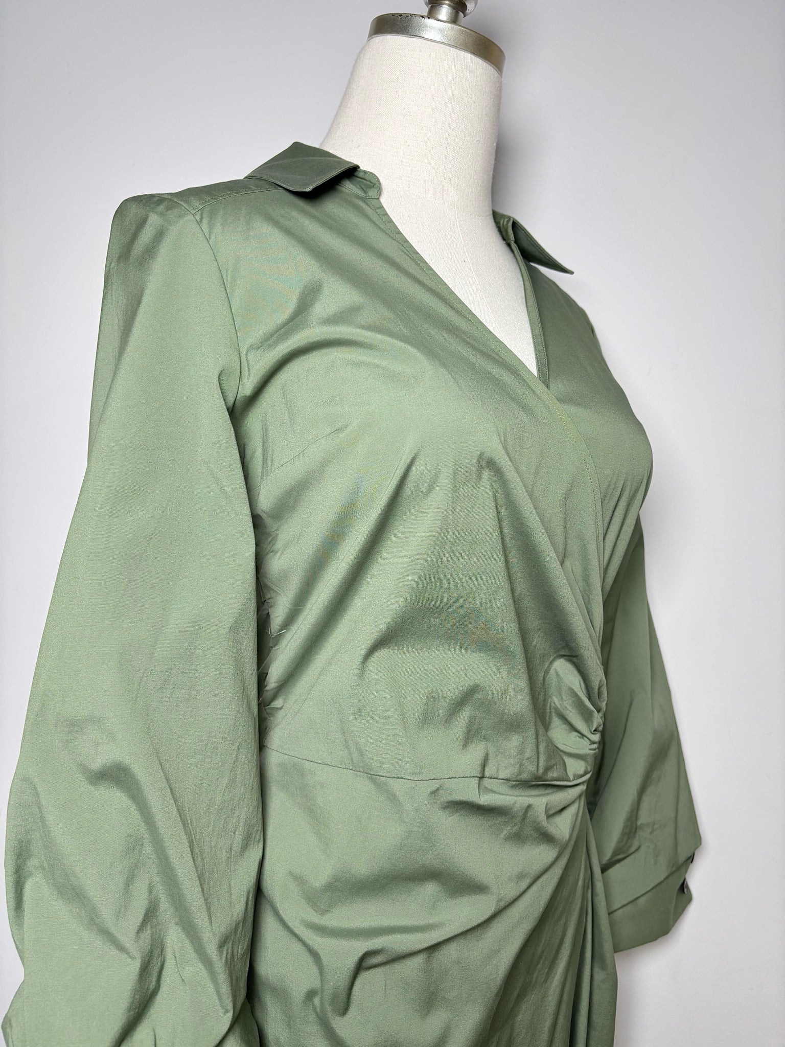 Women Size 6 Veronica Beard Green Solid Not Vintage Dress Women Size 6 Veronica Beard Green Solid Not Vintage Dress
