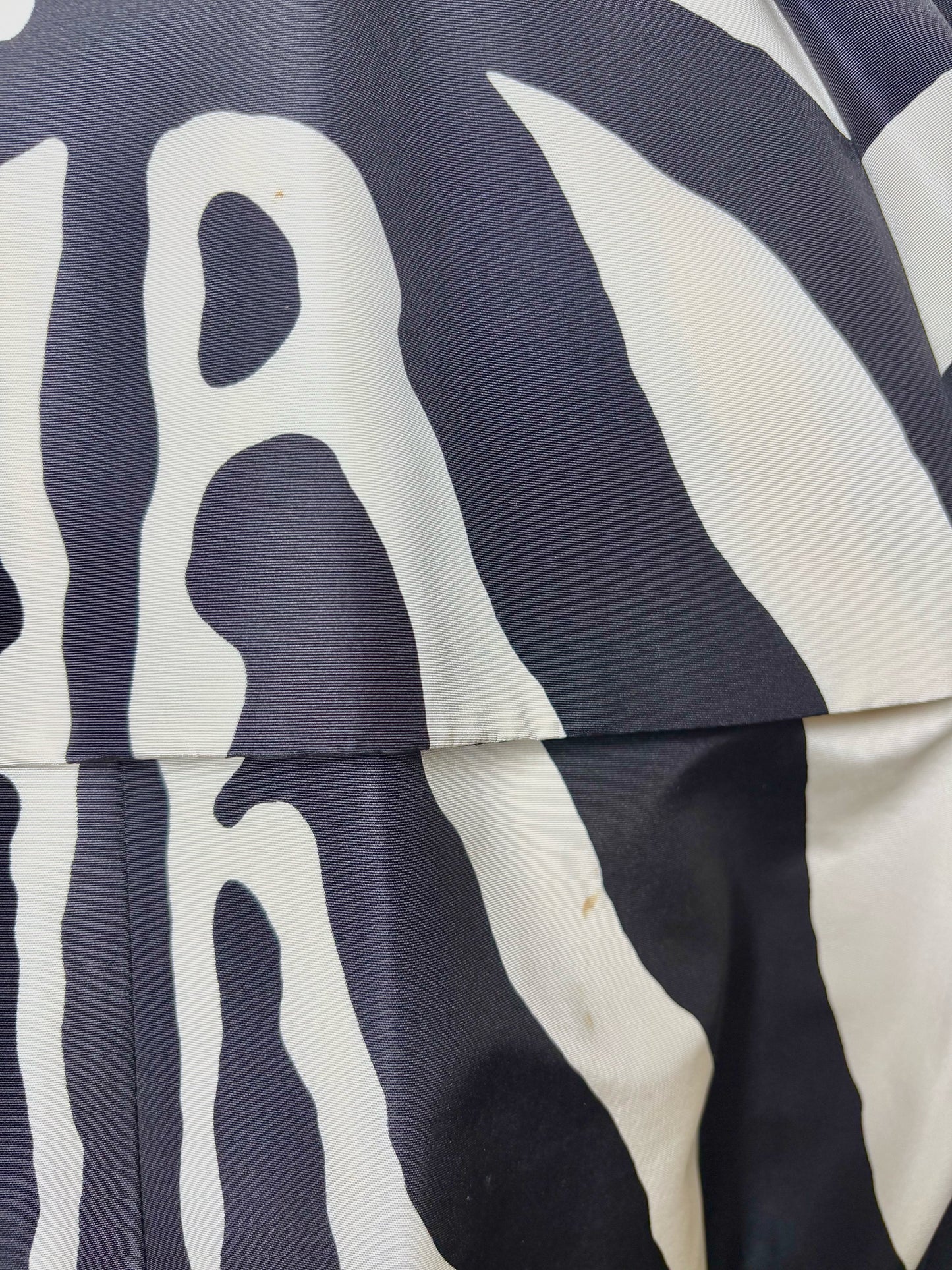 Women Size 8 Christian Dior Black, Cream Zebra Silk Trench Coat