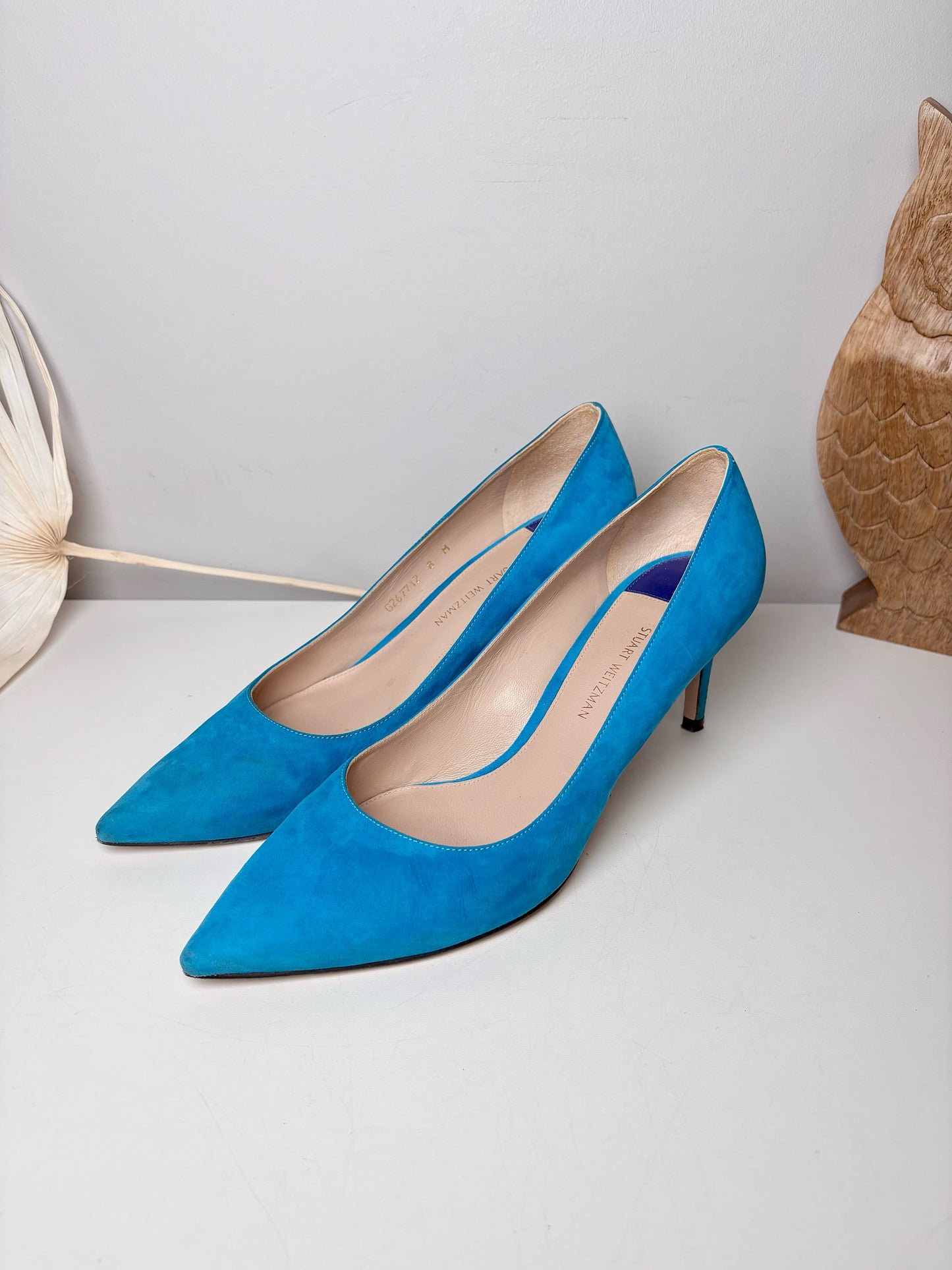W Shoe Size 8 Stuart Weitzman Turquoise Leather Suede Heels