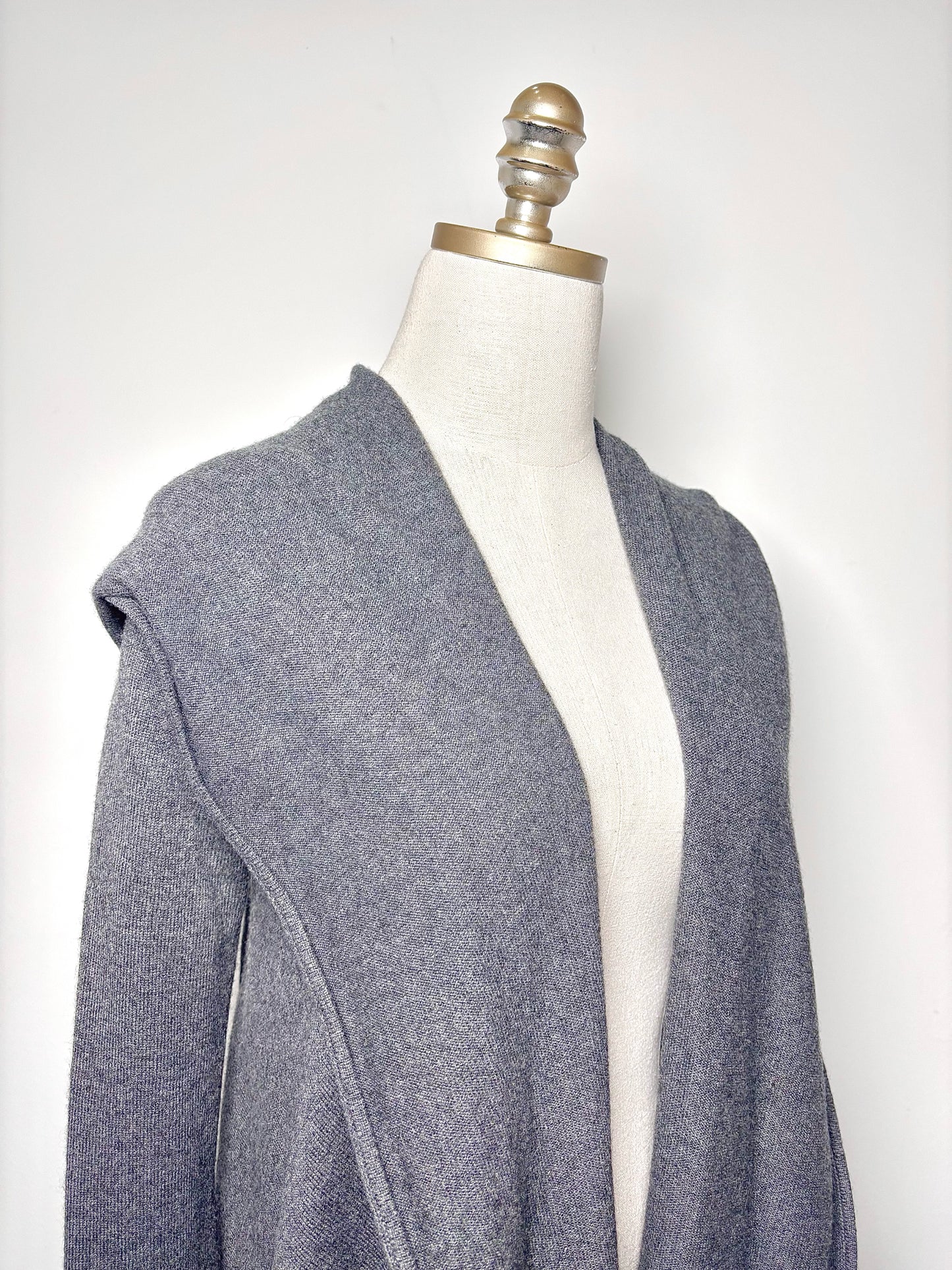 Women Size XS Vince Gray Solid Cardigan