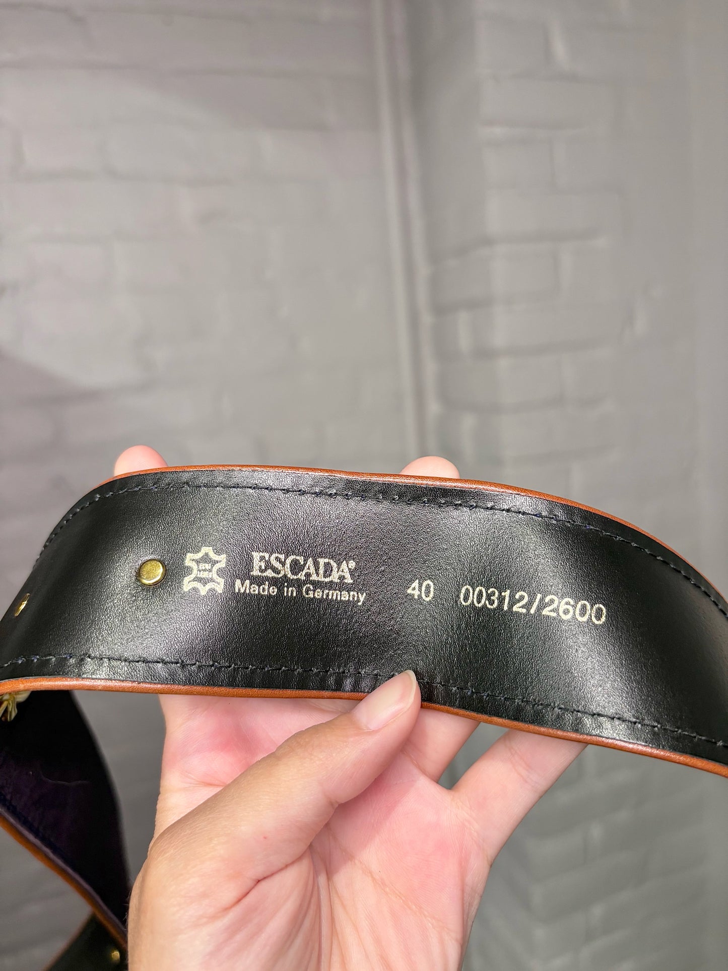 Escada Suede Leather 40 (S, XS) Vintage Purple Belt