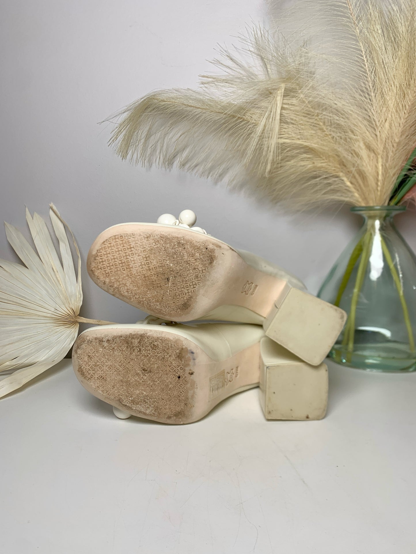 W Shoe Size 6.5 Tory Burch Cream Leather Cowhide Heels