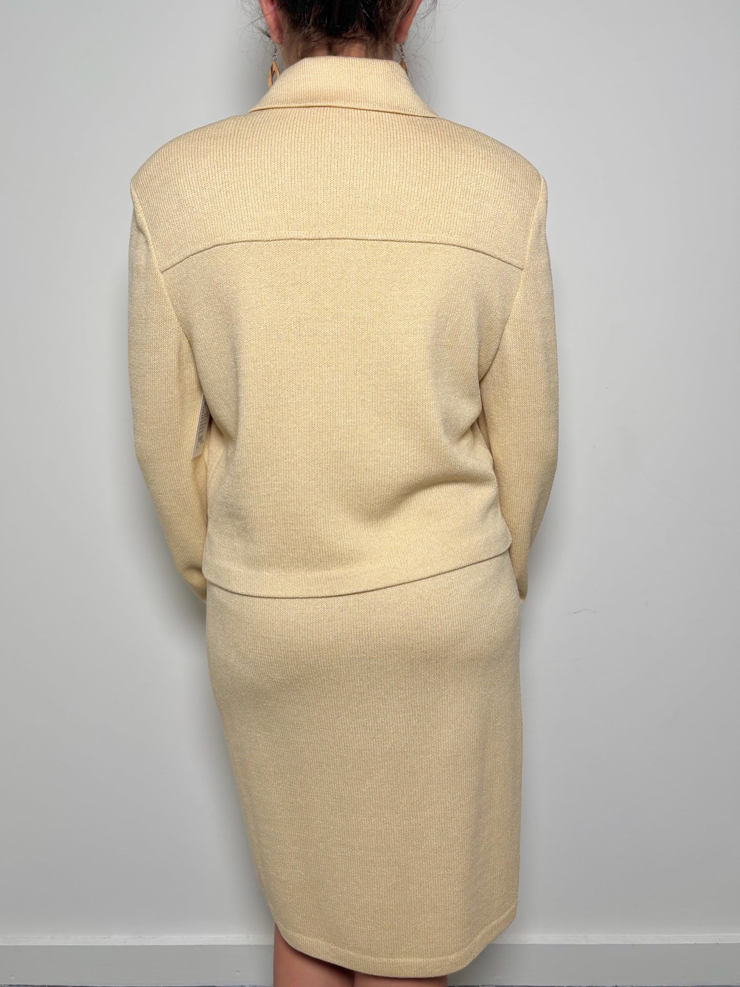 Women Size 8 St. John Yellow Solid Blazer