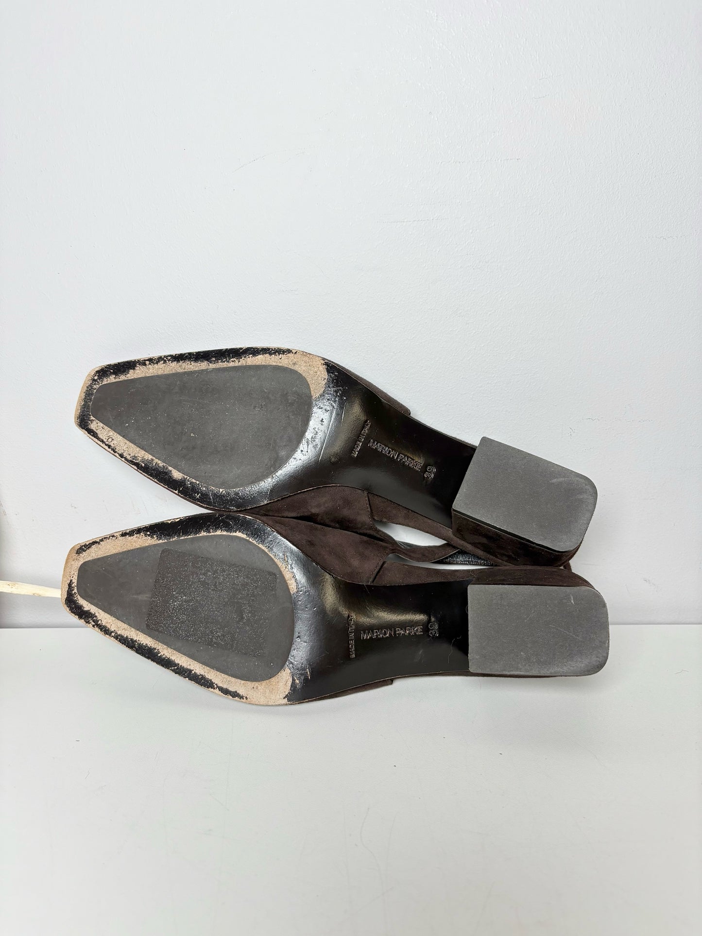 W Shoe Size 39 Marion Parke Suede Heels