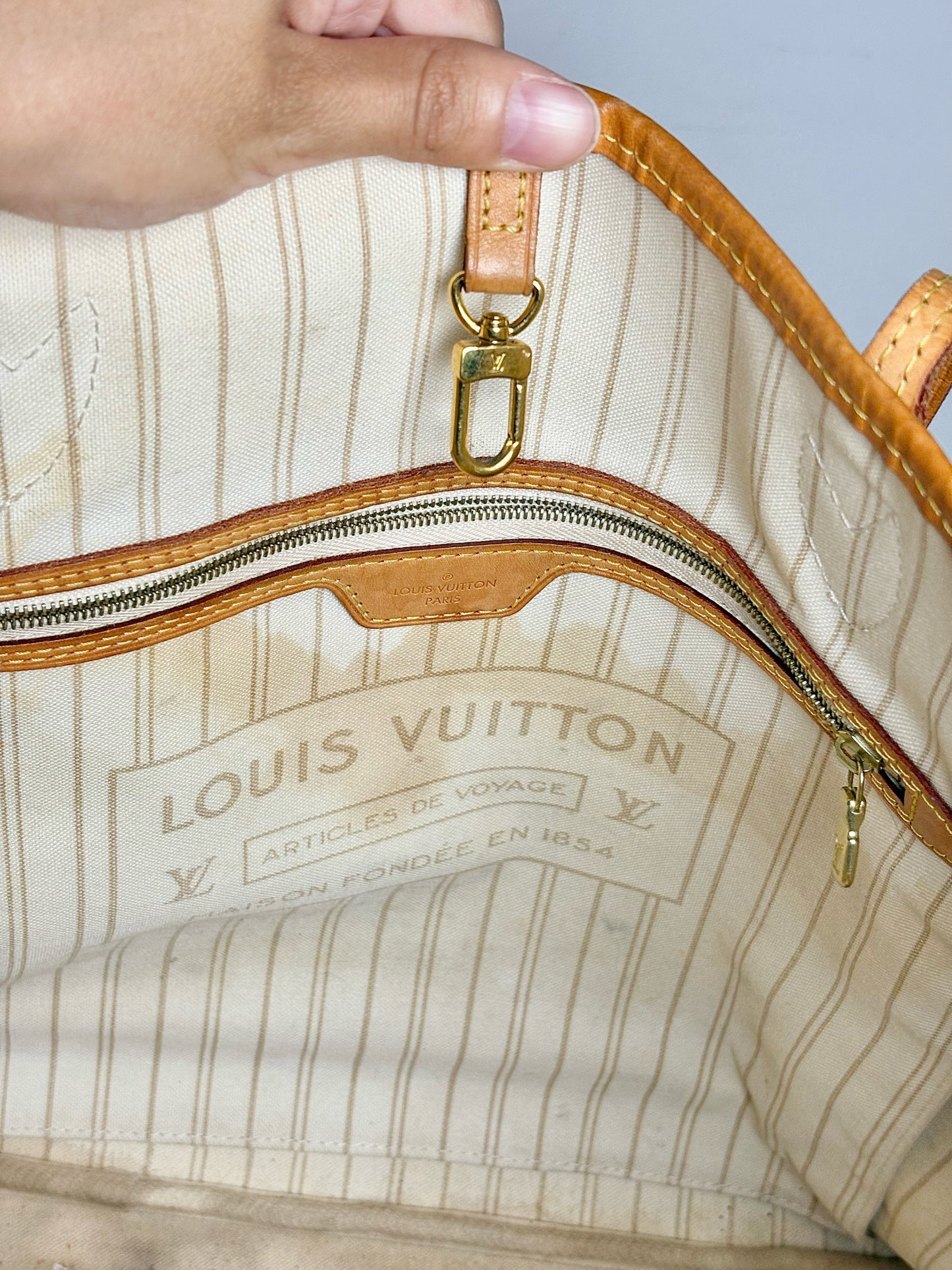 Coated Canvas Pre-owned Neverfull GM Damier Azur Louis Vuitton Bag