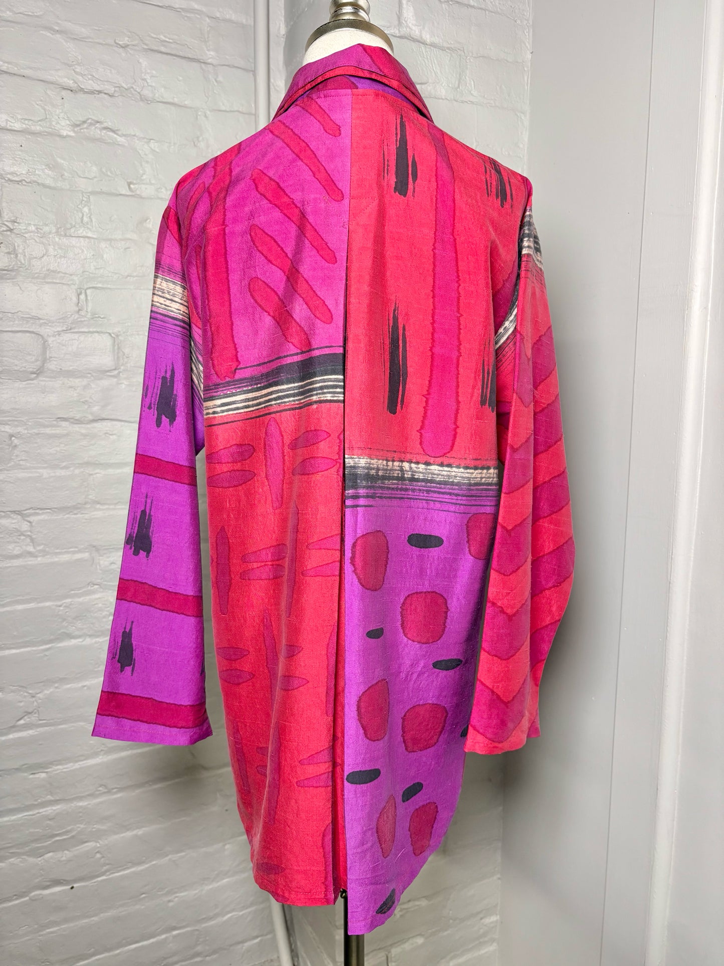 Women Size S Kay Chapman Red, purple Print Silk Blouse