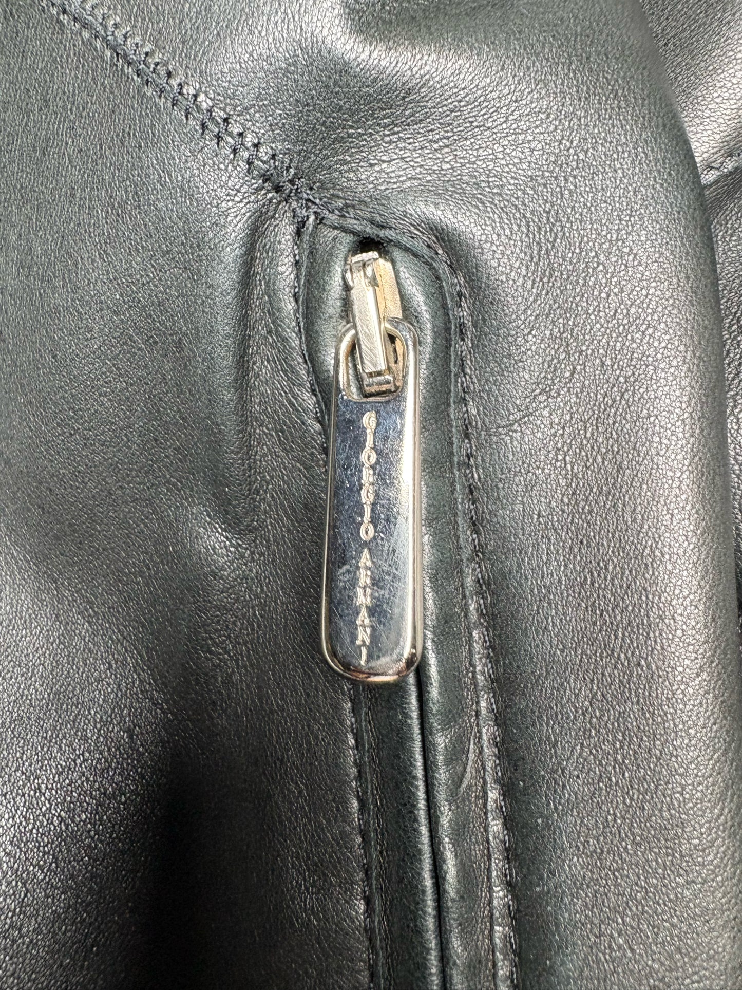 Giorgio Armani Black Genuine Leather Men's 48 (M) Pre-owned Jacket
