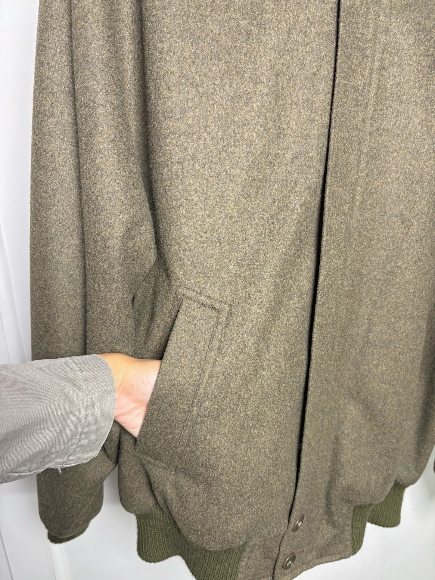 Carroll and Company Beverly Hills Olive Green Wool, Cashmere Solid Men's Jacket