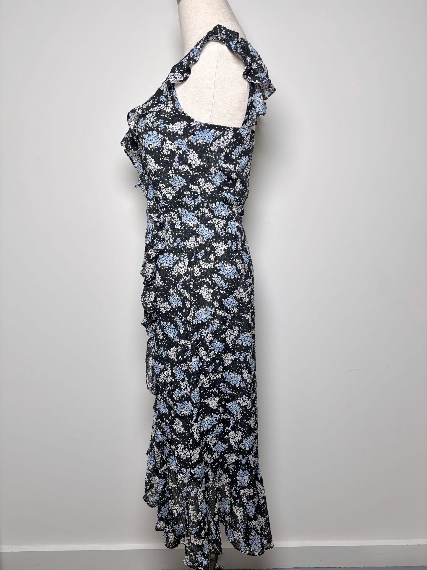 Women Size 2 Veronica Beard Blue, Black, White Floral Silk Dress