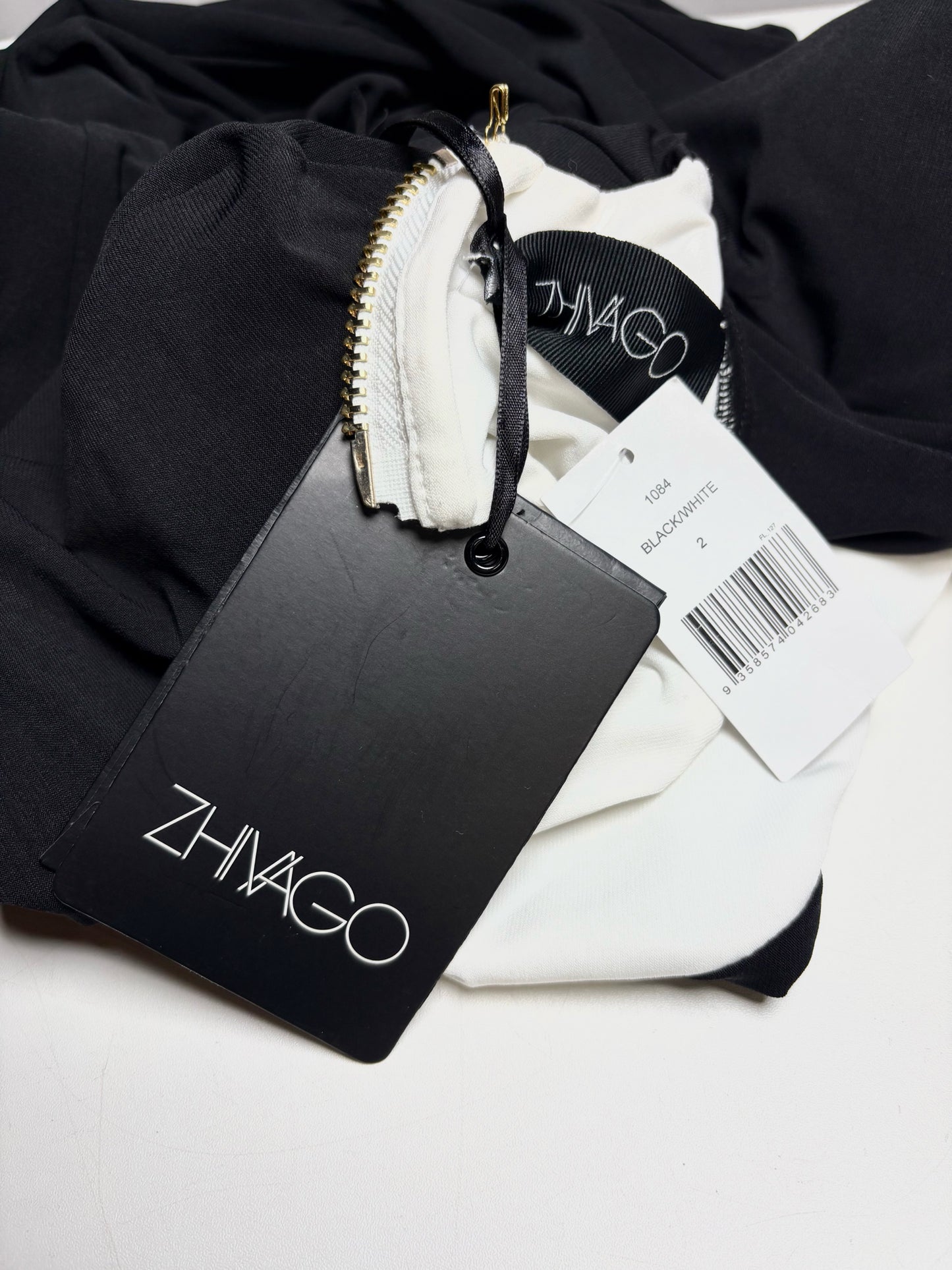 Women's Size 2 Zhivago Contradiction Black & White Colorblock NWT Pre-Owned Maxi Dress