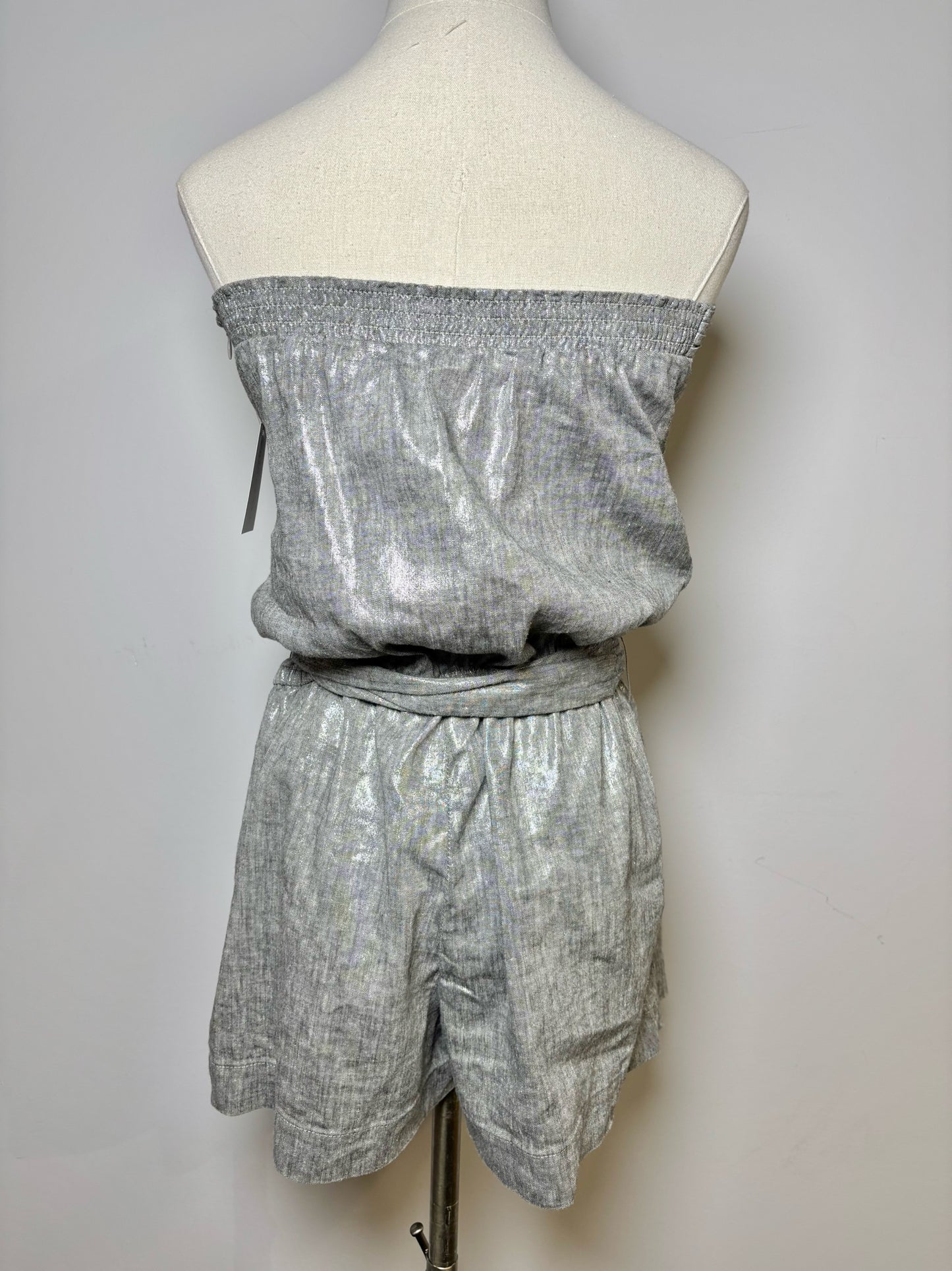 Women Size M Alice + Olivia Silver Solid Cotton Romper w/Belt