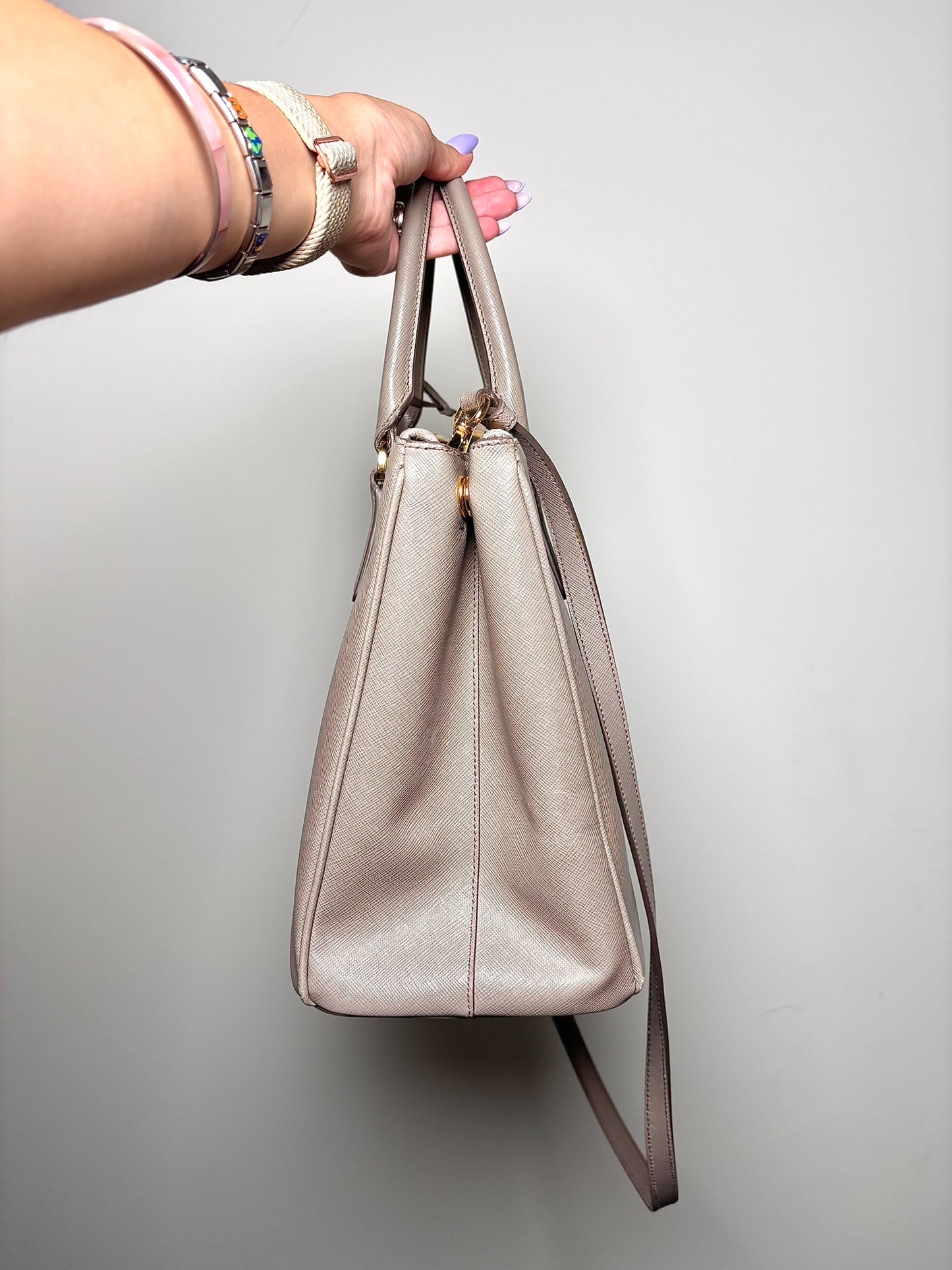 Prada Solid Saffiano Leather Pre-owned Taupe Galleria Tote
