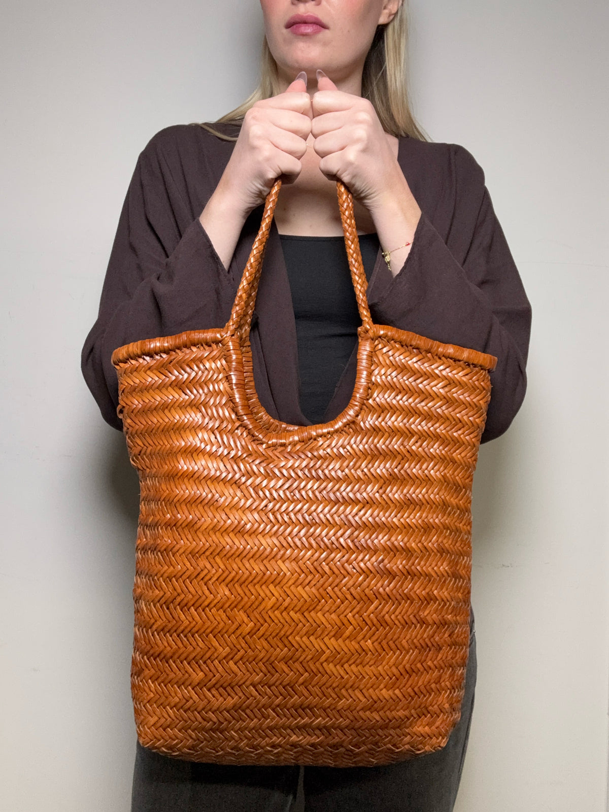 Women's Dragon Diffusion Tan Handwoven Leather NS Diagonal Pre-Owned Basket Tote Bag